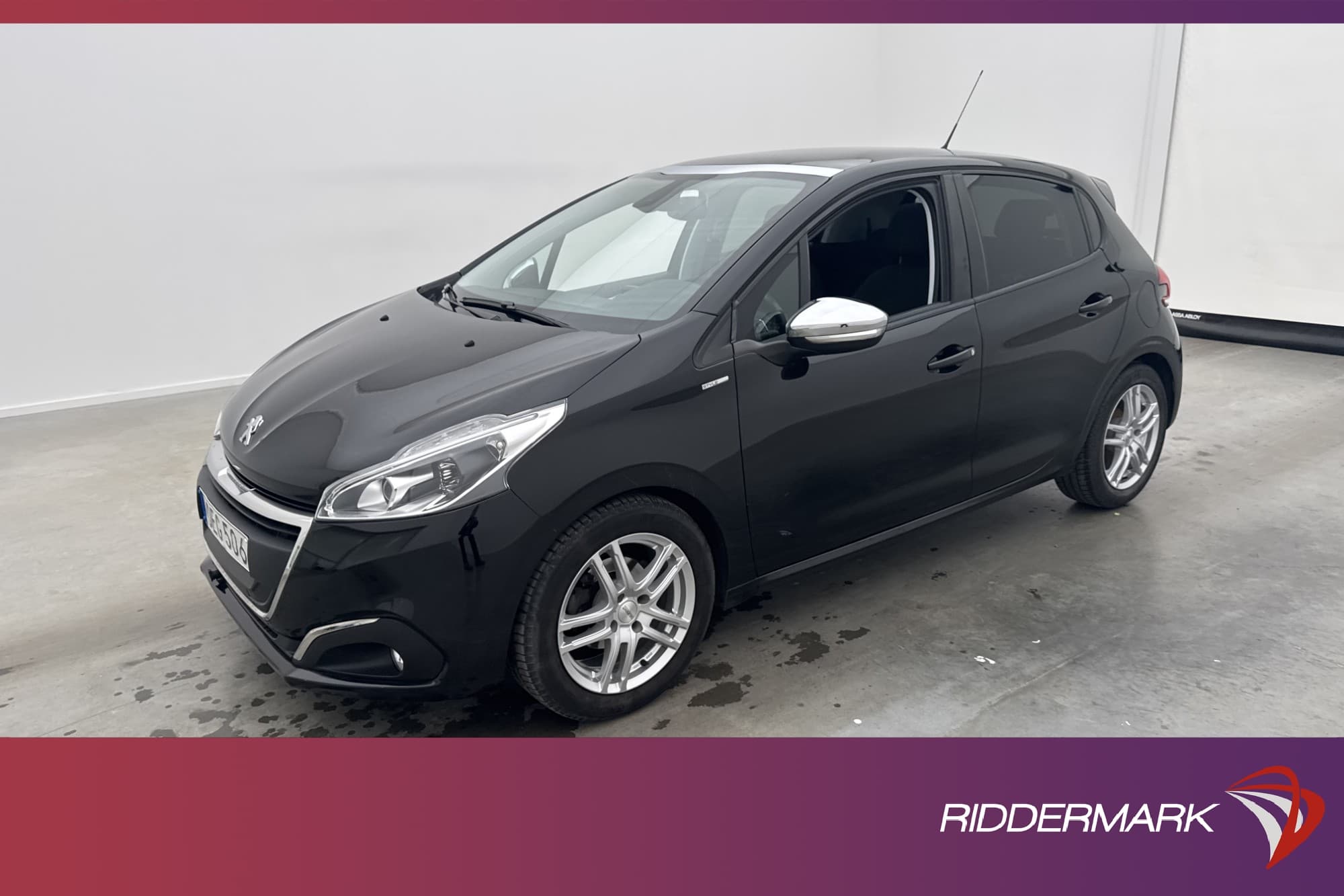 Peugeot 208 1.2 82hk