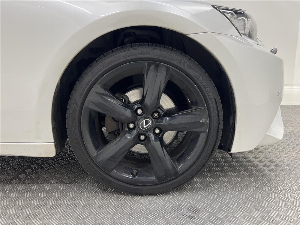 Lexus IS 300h Hybrid Special Edition Kamera Navi Keylessinteriör