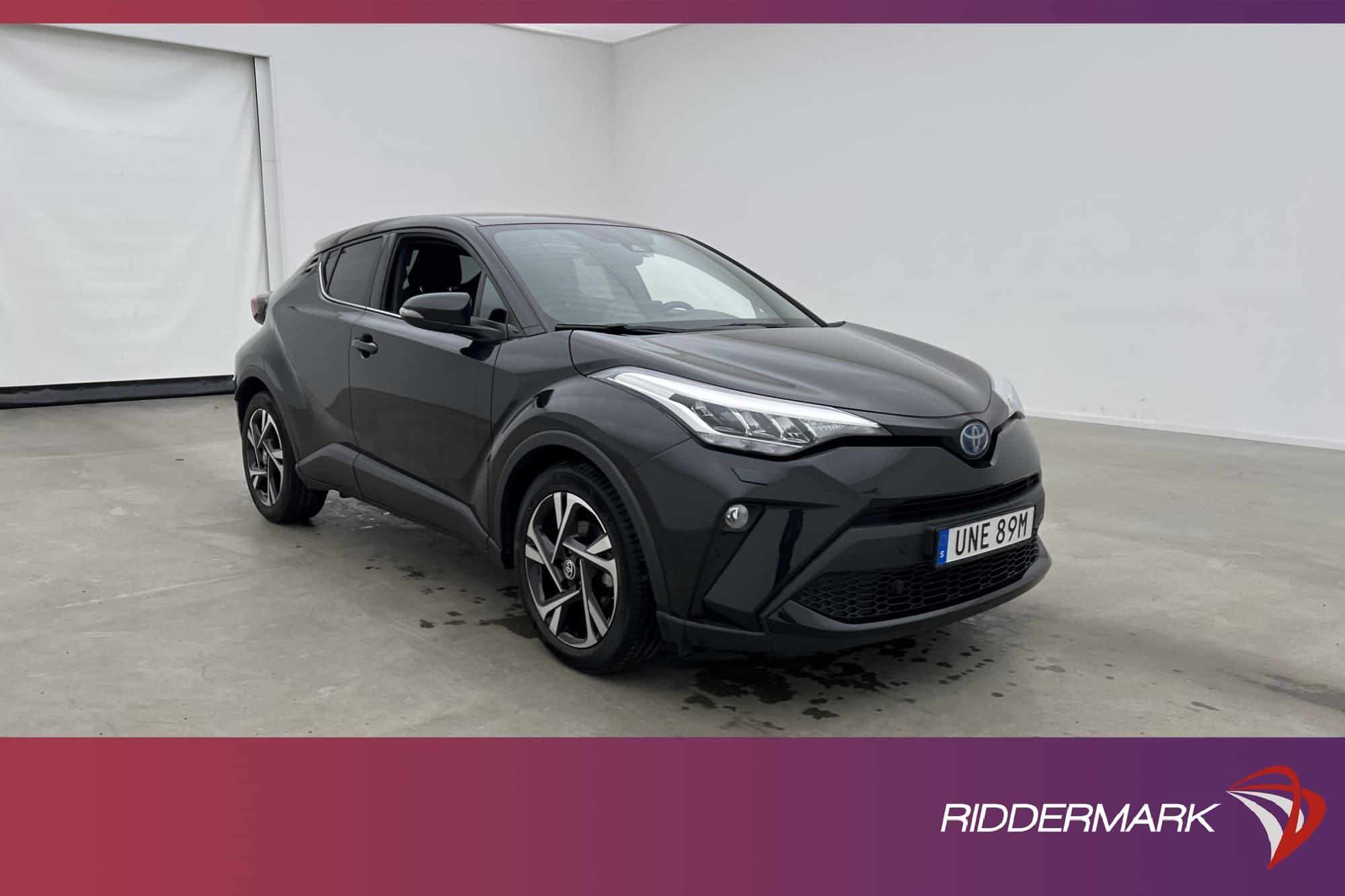 Toyota C-HR Hybrid 184hk