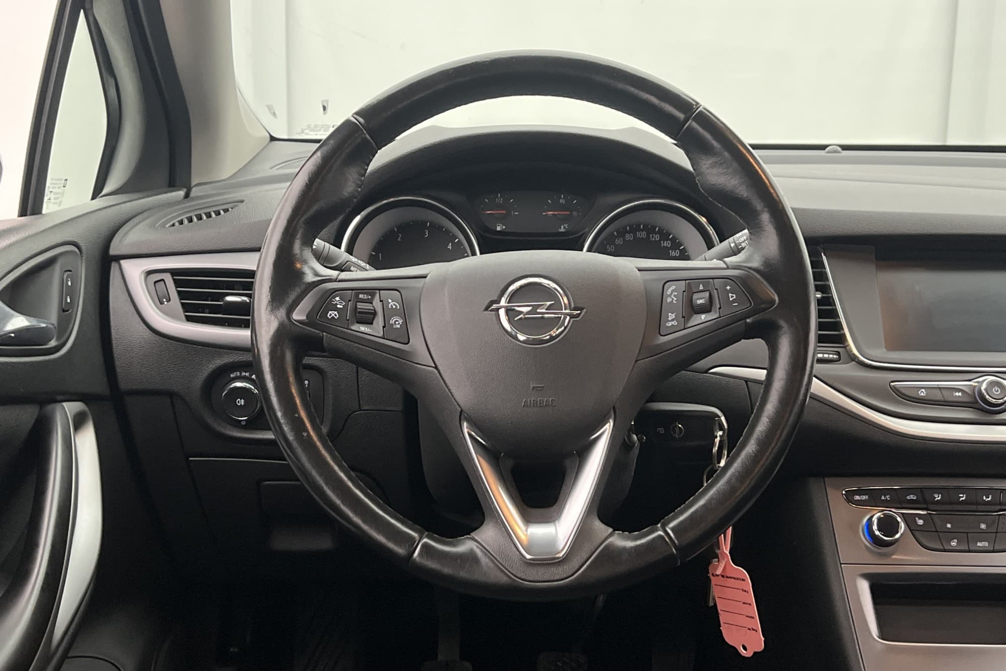 Opel Astra Sports Tourer 1.6 110hk M-Värmare Sensorer Drag