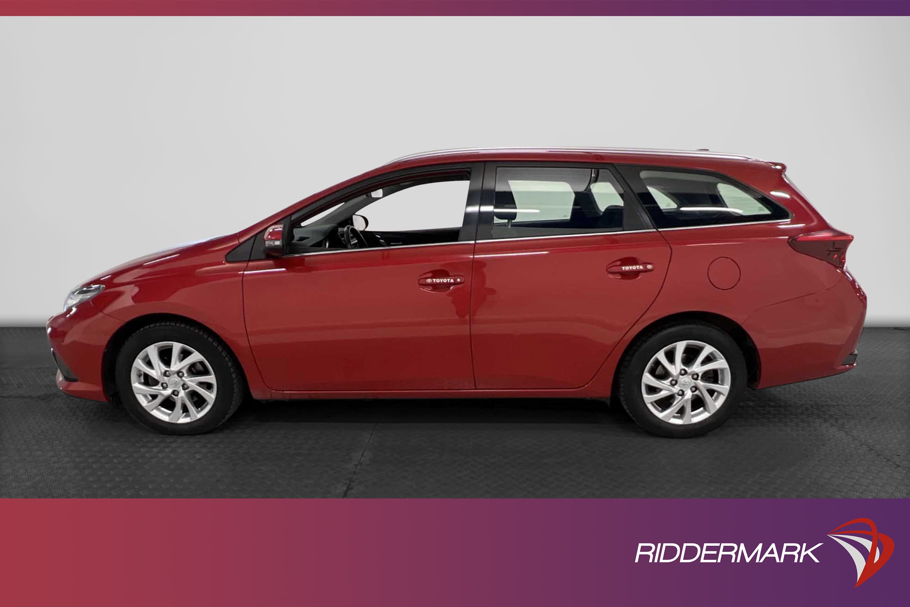Toyota Auris TS 1.2T 116hk