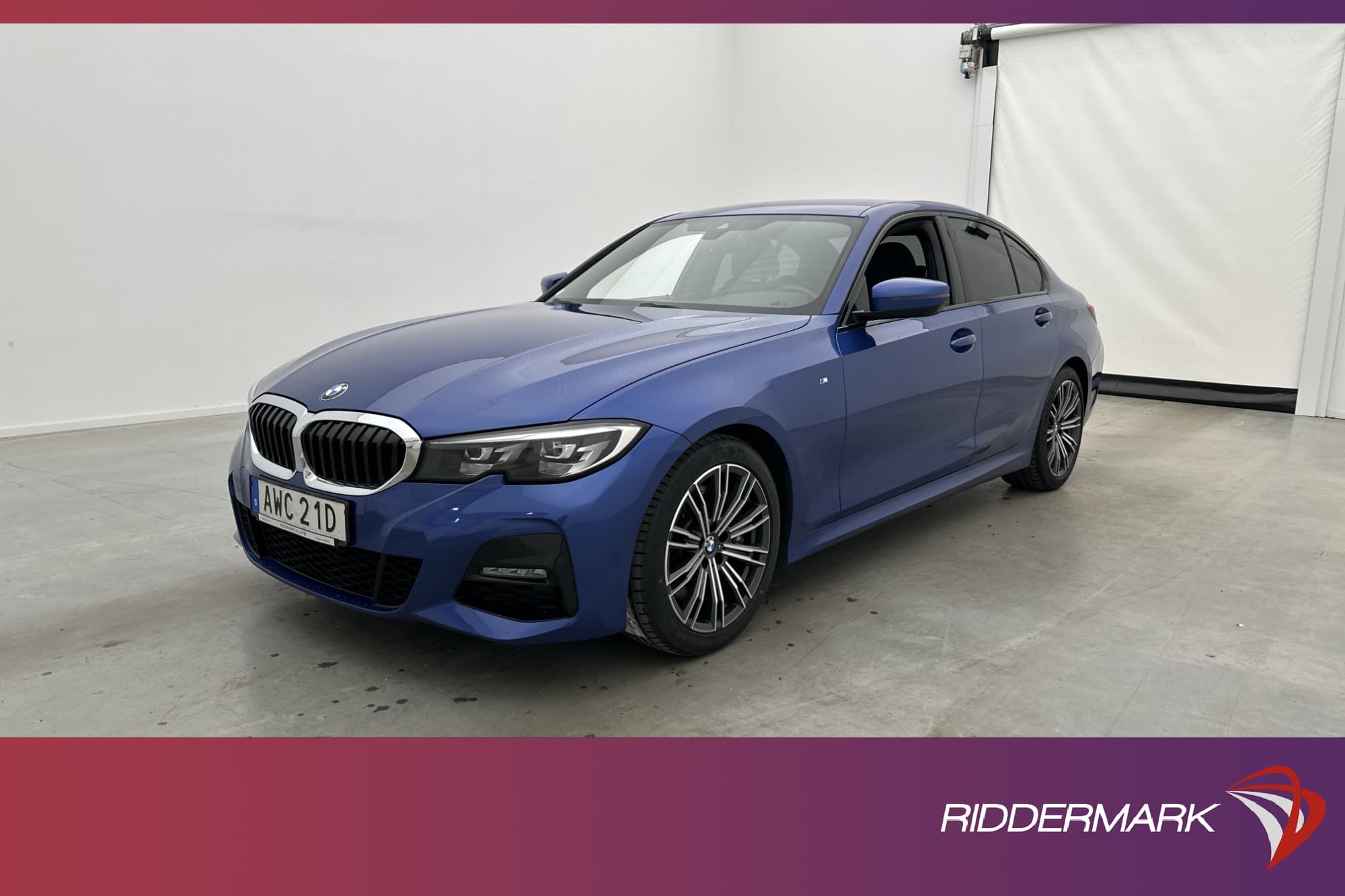 BMW 330 i 258hk