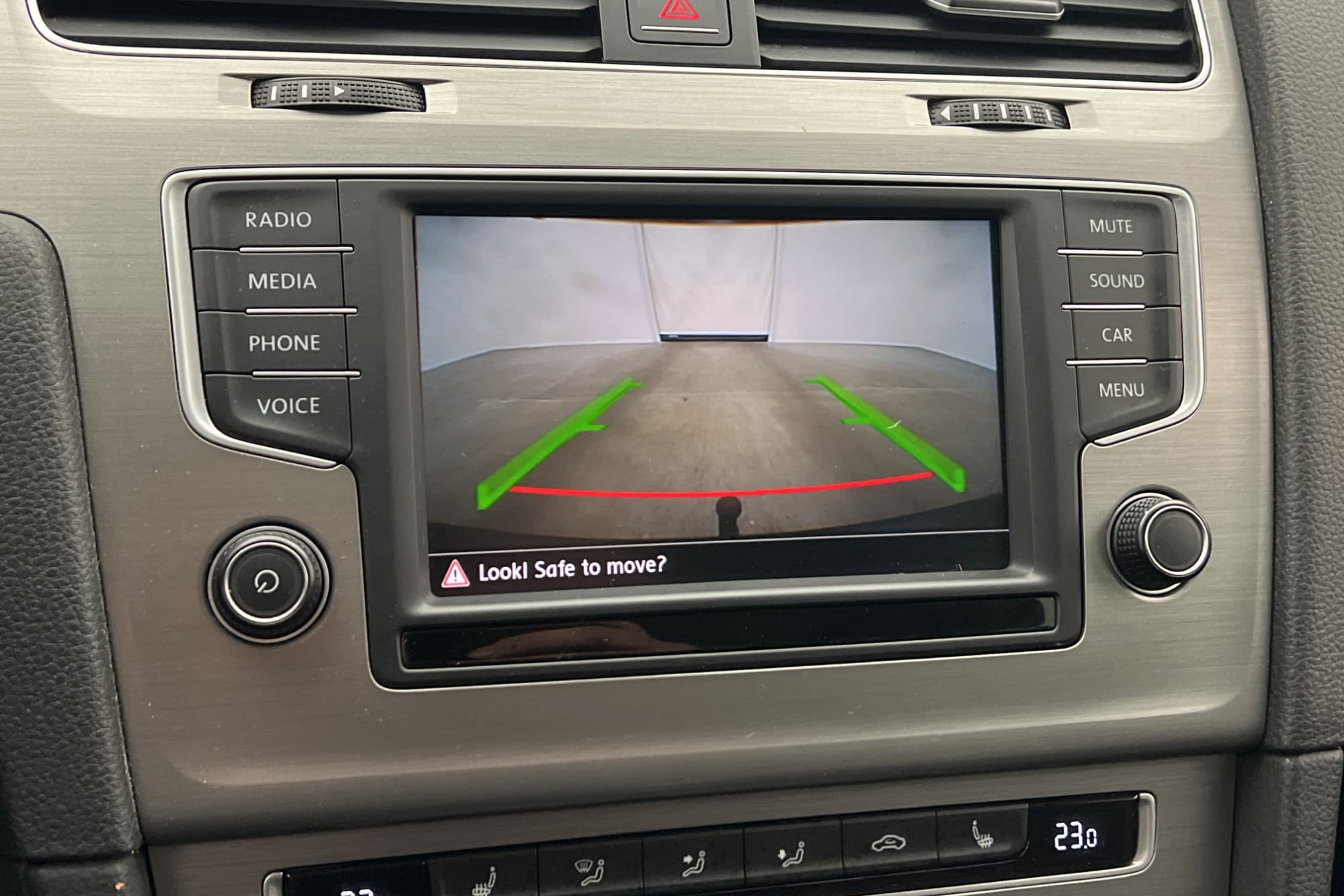 Volkswagen Golf Sportscombi 110hk Kamera Dragkrok CarPlay