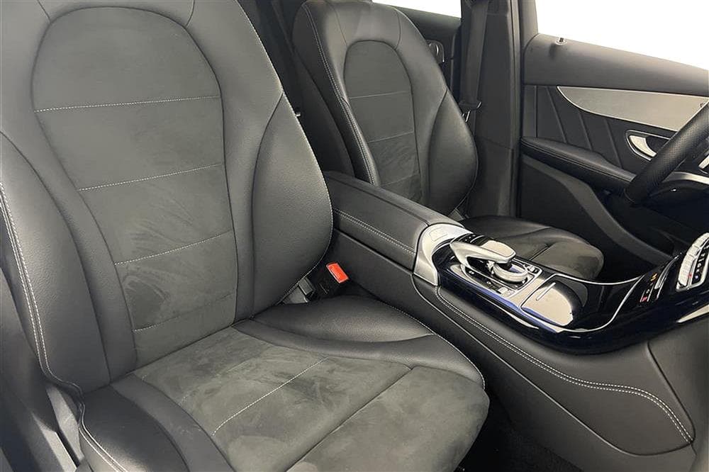 Mercedes GLC 220 d 4M Coupé AMG D-Värm Drag Burmester 360° interiör