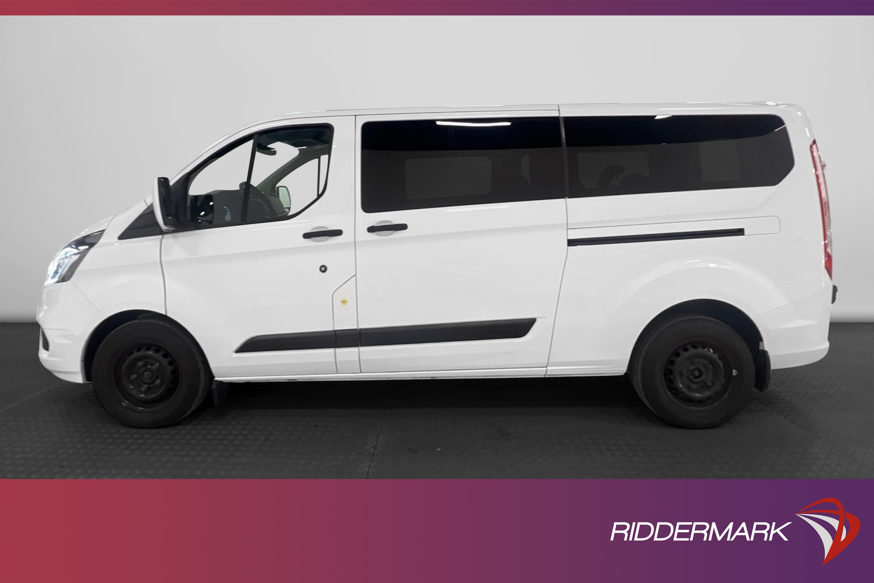 Ford Transit Custom Kombi Lång Värmare Drag 9-Sits Moms