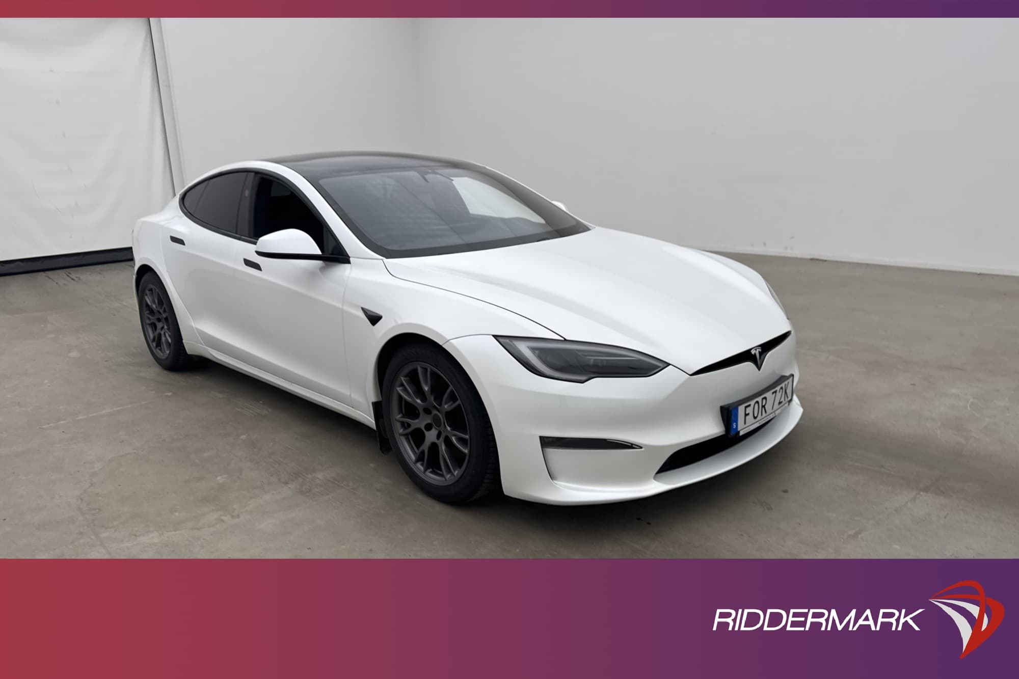Tesla Model S AWD Svensksåld Dragkrok Yoke MOMS
