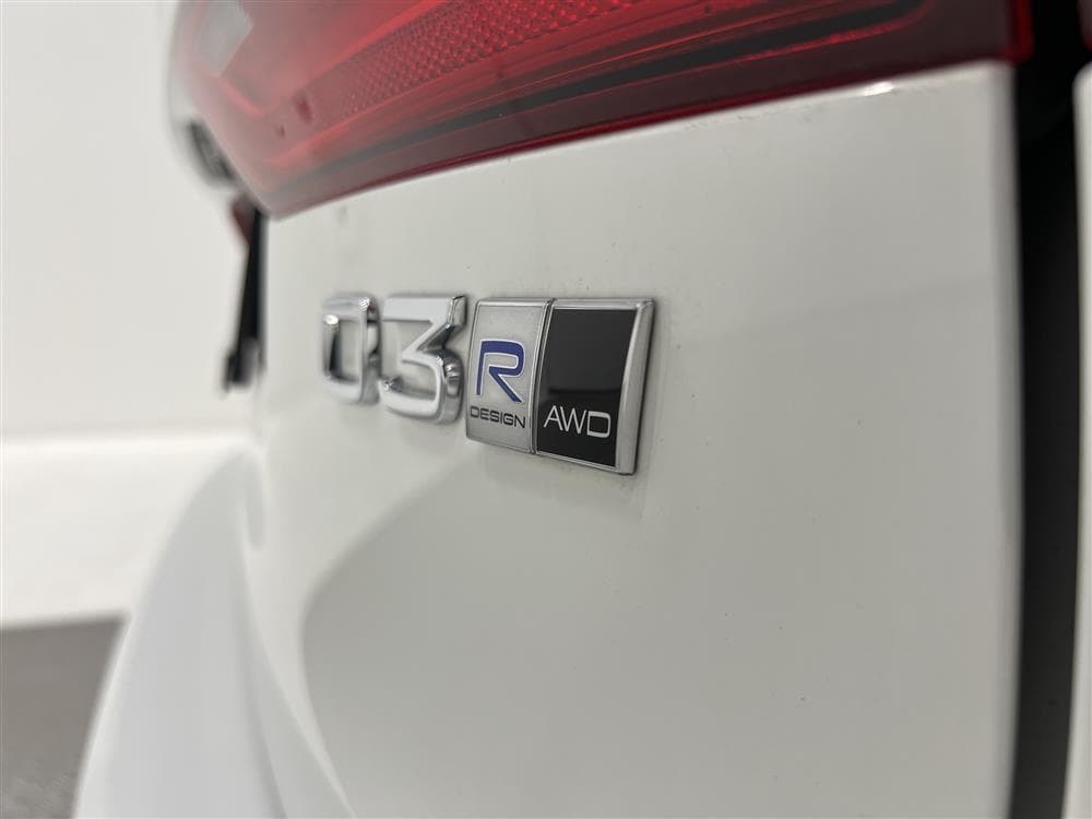 Volvo V90 D3 AWD 150hk R-Design VOC Värmare GPS PDC 0,5l/mil
