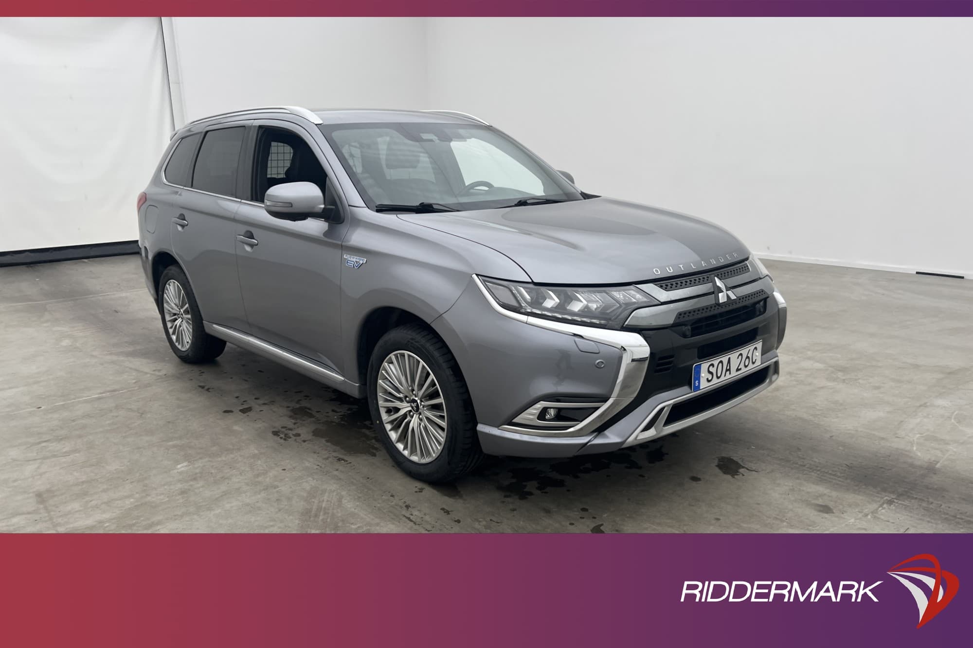 Mitsubishi Outlander P-HEV 4WD 230hk