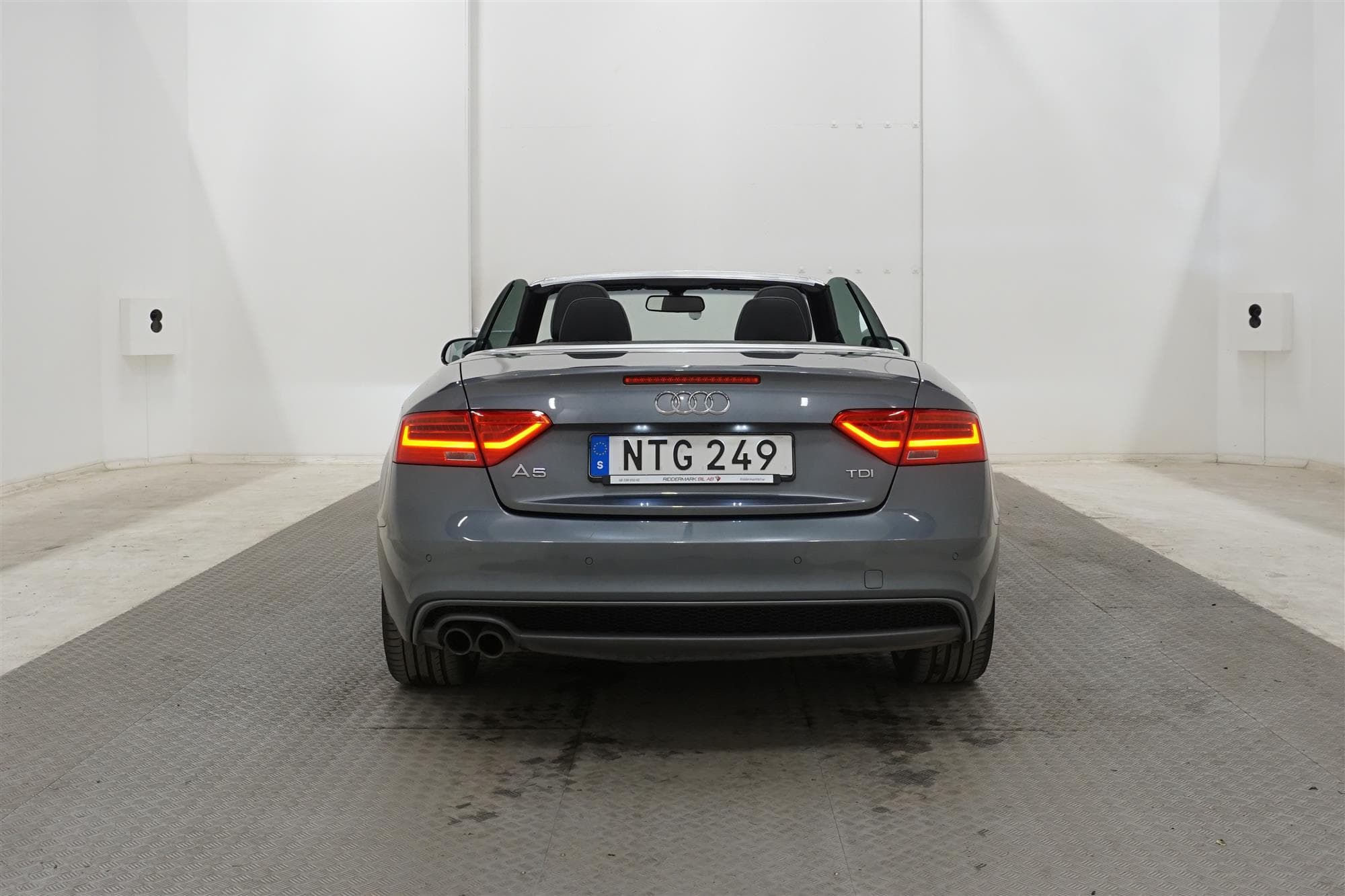 Audi  A5 Cabriolet 2.0 TDI 190hk S Line Låg Skatt 0,47L/mil