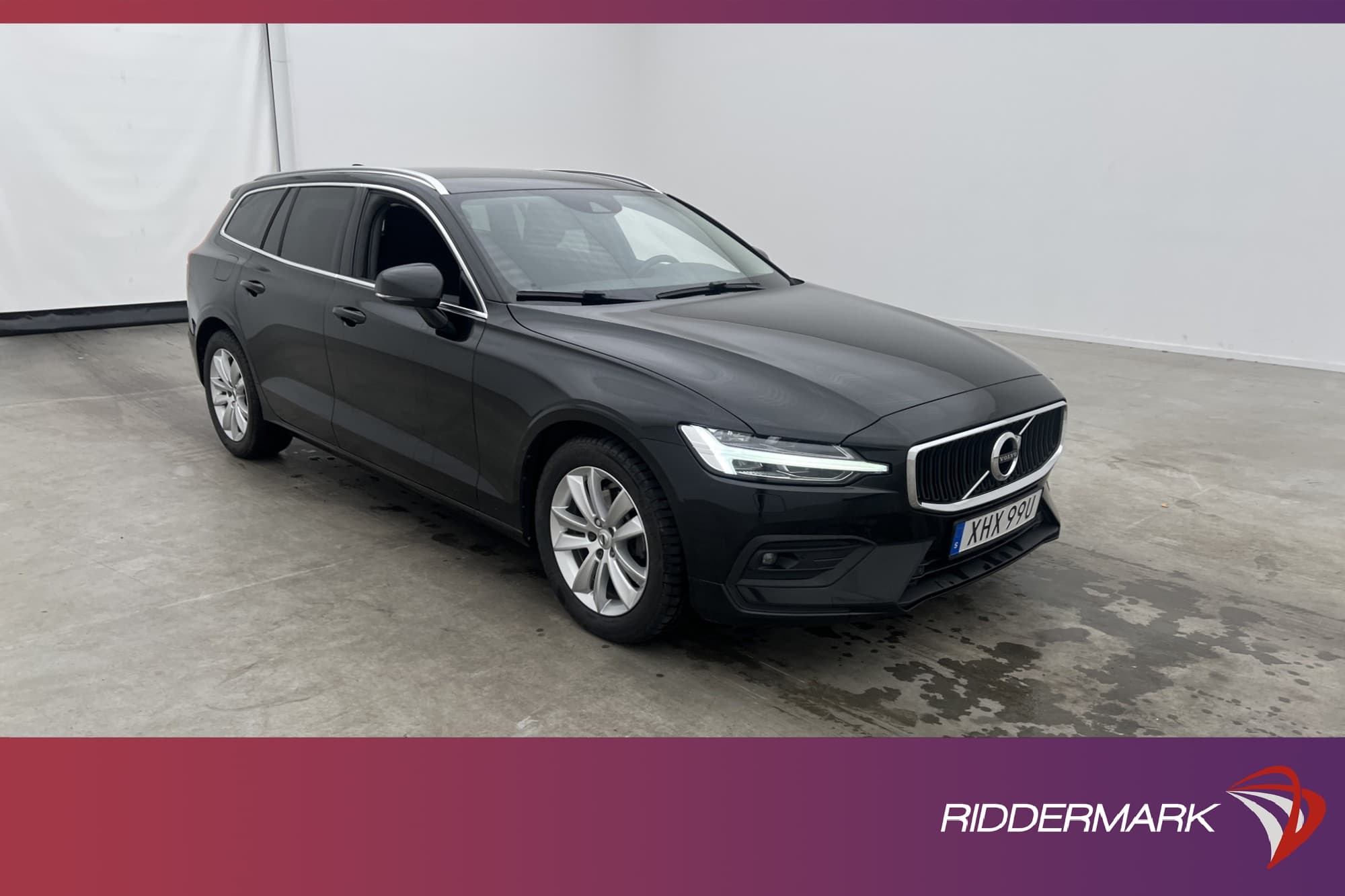Volvo V60 B4