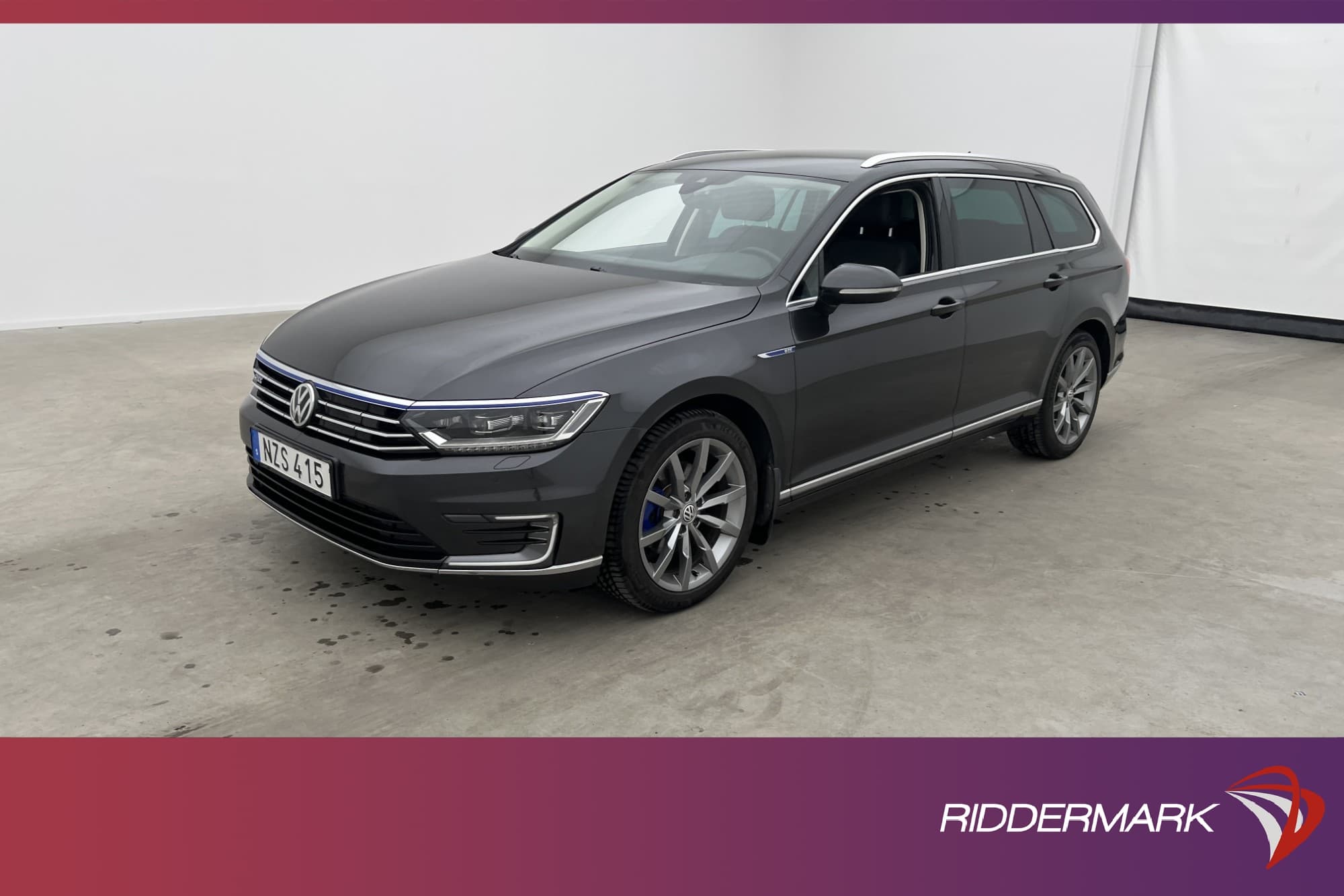 Volkswagen Passat GTE 218hk