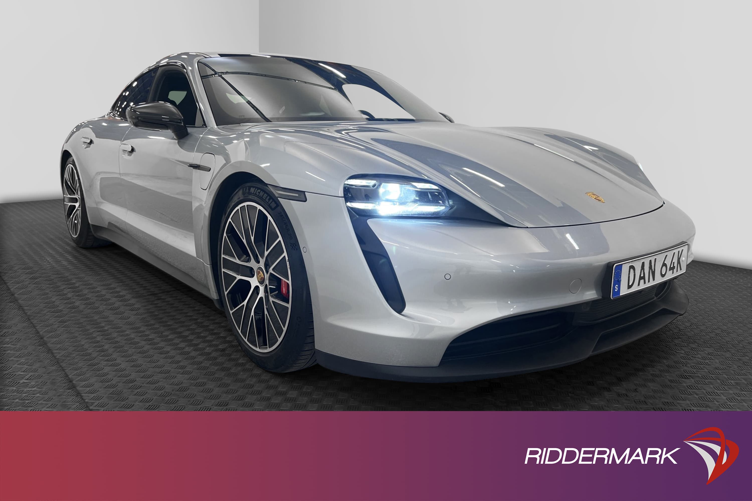 Porsche Taycan 4S 571hk