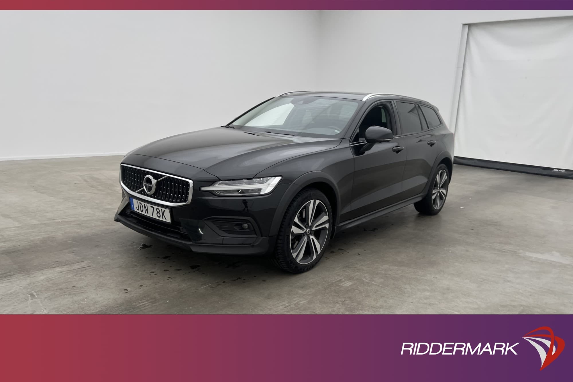 Volvo V60 Cross Country Polestar D4