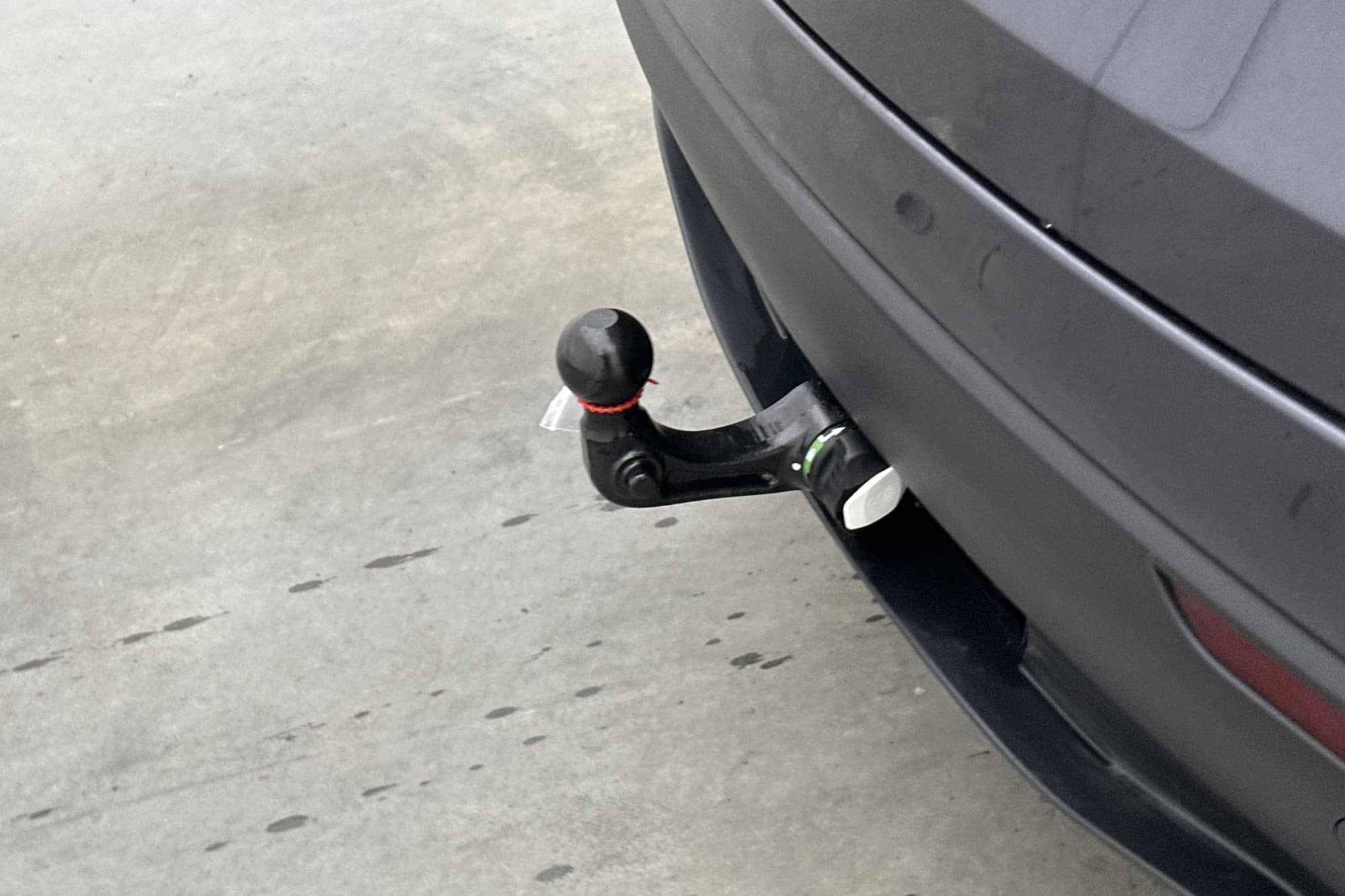 Tesla Model Y Long Range AWD Dragkrok Svenksåld MOMS