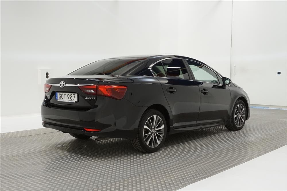 Toyota Avensis 2.0 D-4D Sedan 143hk