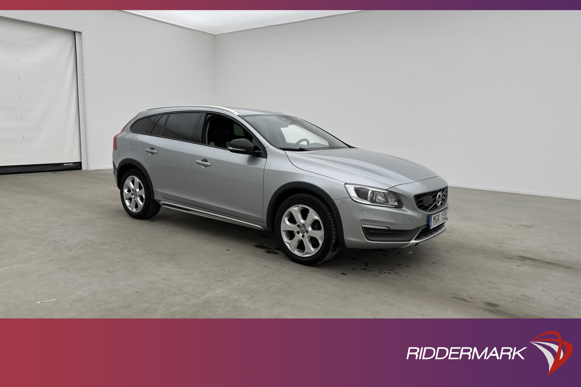 Volvo V60 Cross Country D4 AWD