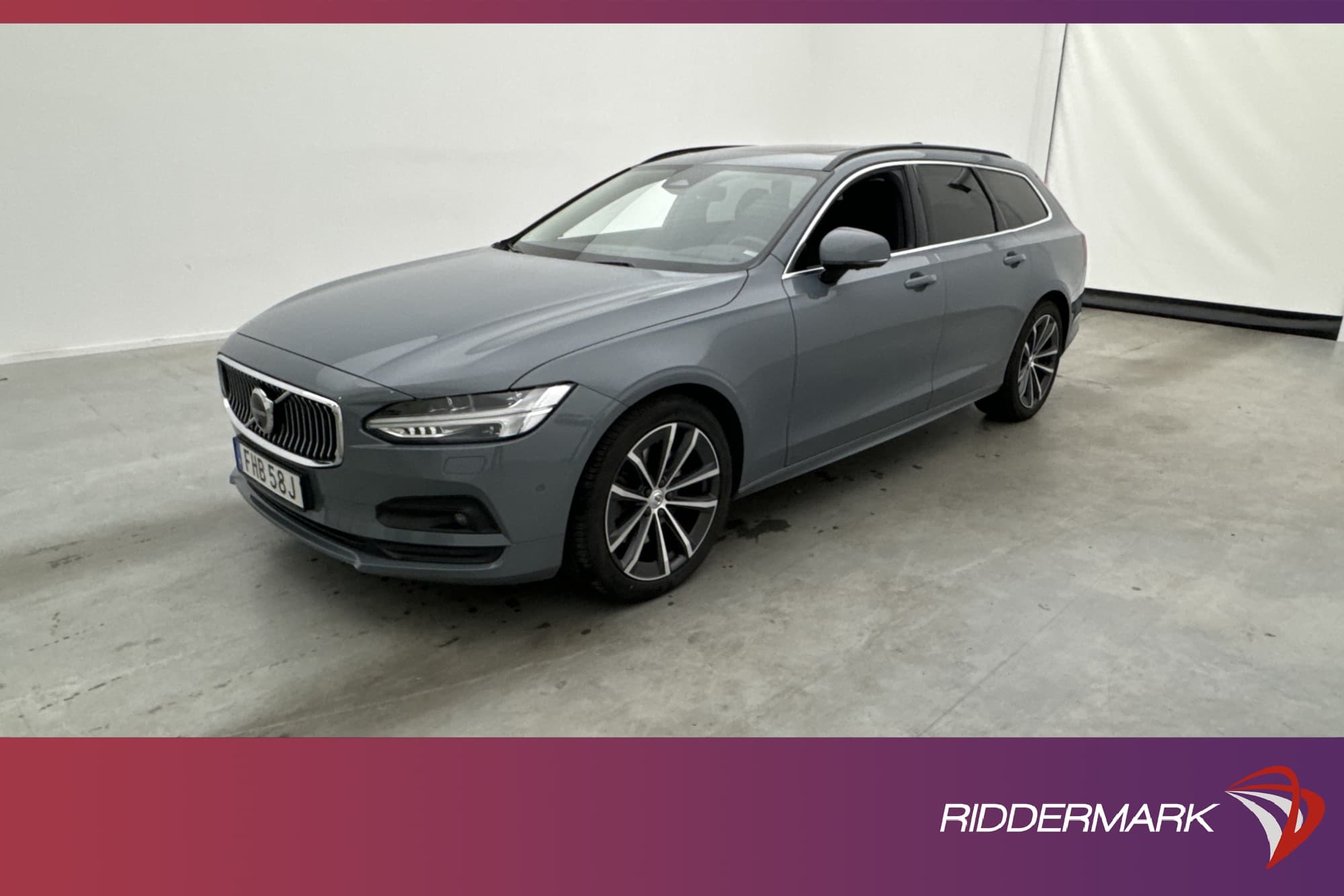 Volvo V90 B4