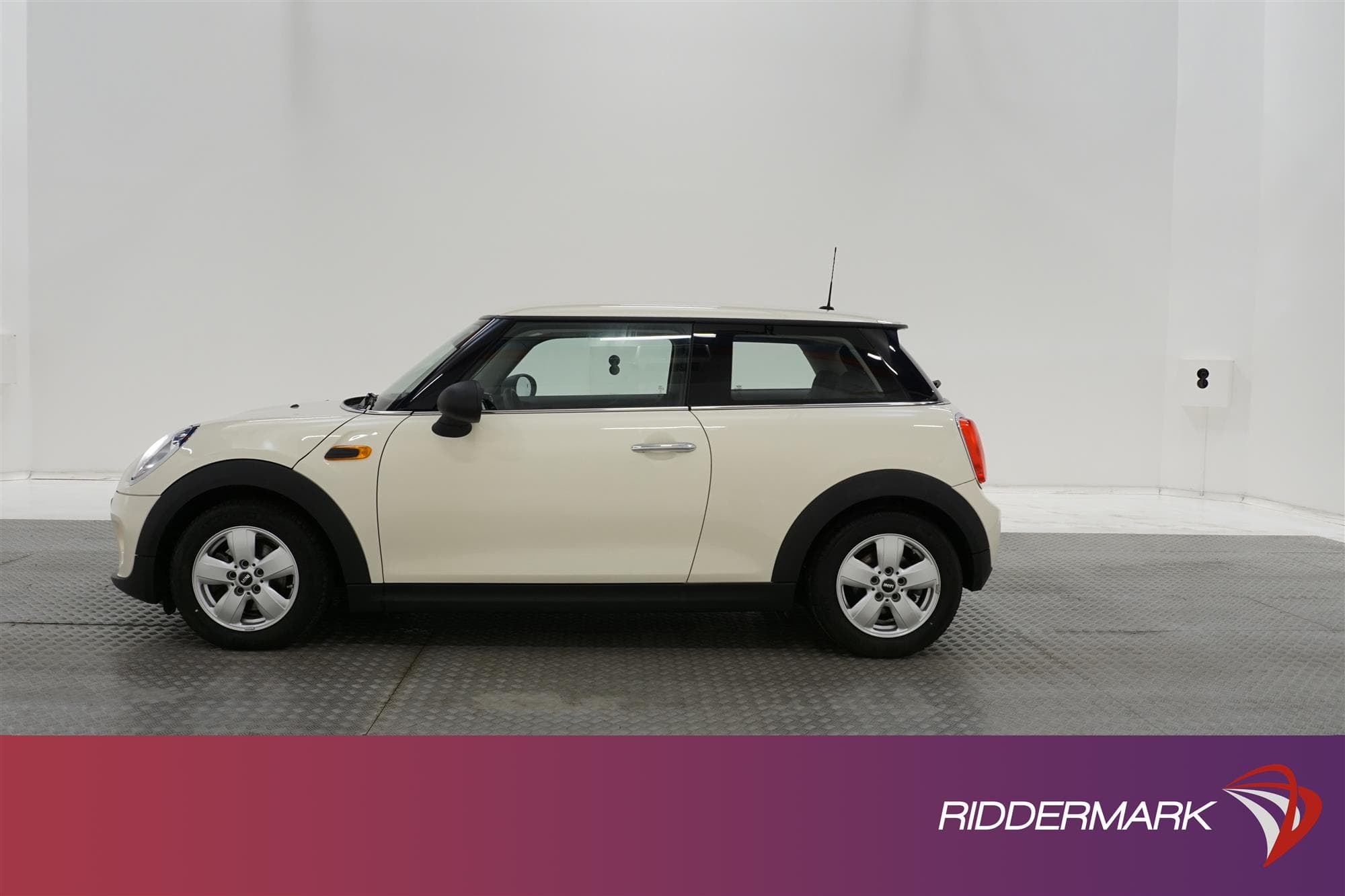MINI One 102hk