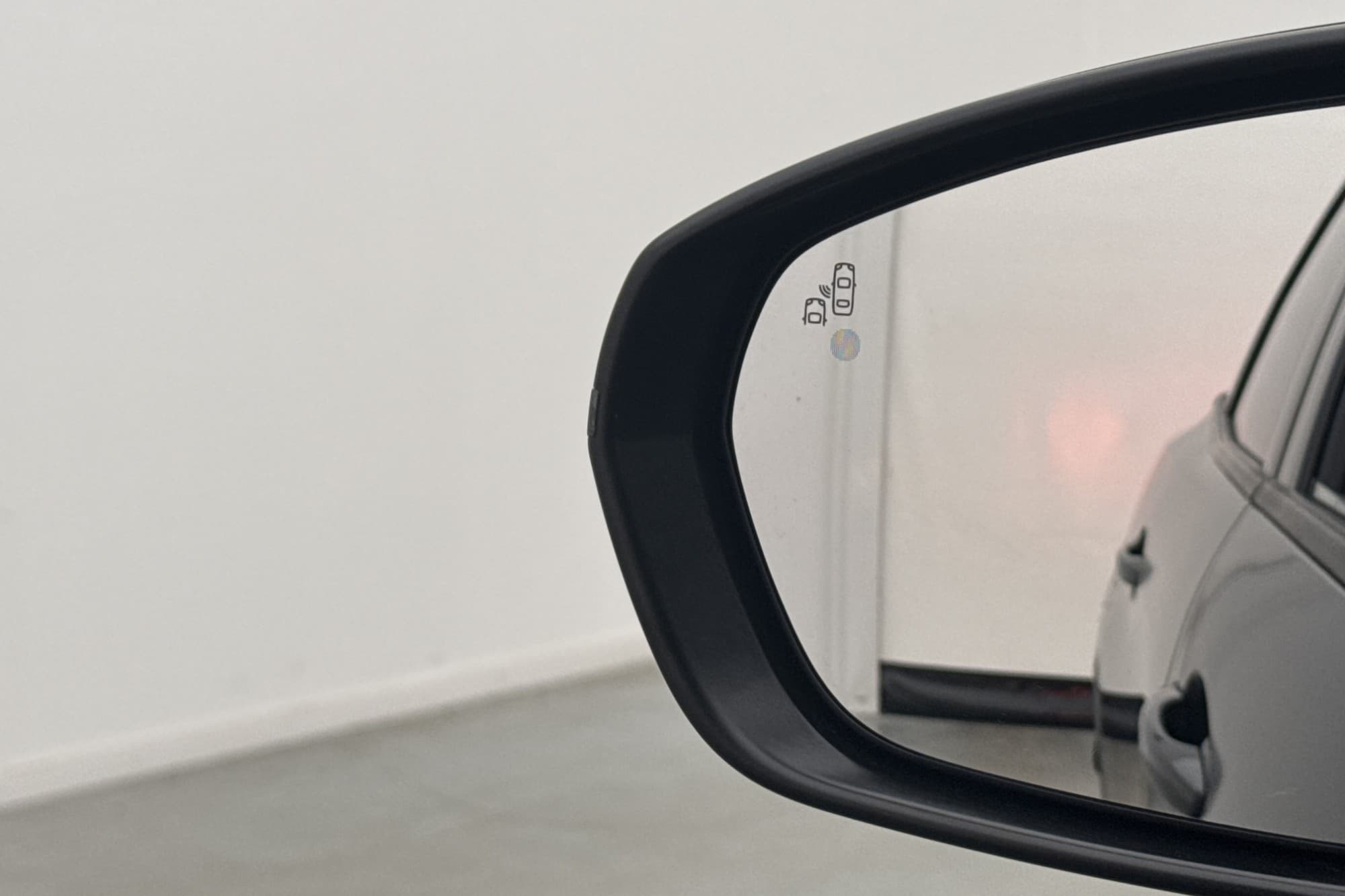Peugeot 3008 GT Plug-In 225hk Allure P-Värmare CarPlay Navi