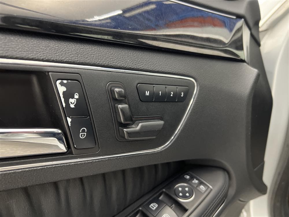 Mercedes-Benz E AMG Exclusive Kamera Pano H/K Keyless Naviinteriör