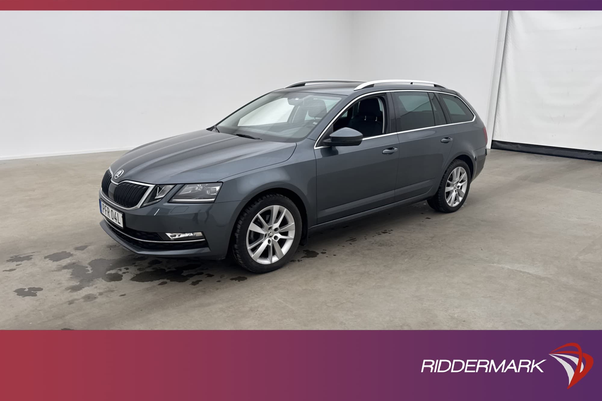 Skoda Octavia Kombi 150hk Premium Värm Canton Kamera Navi