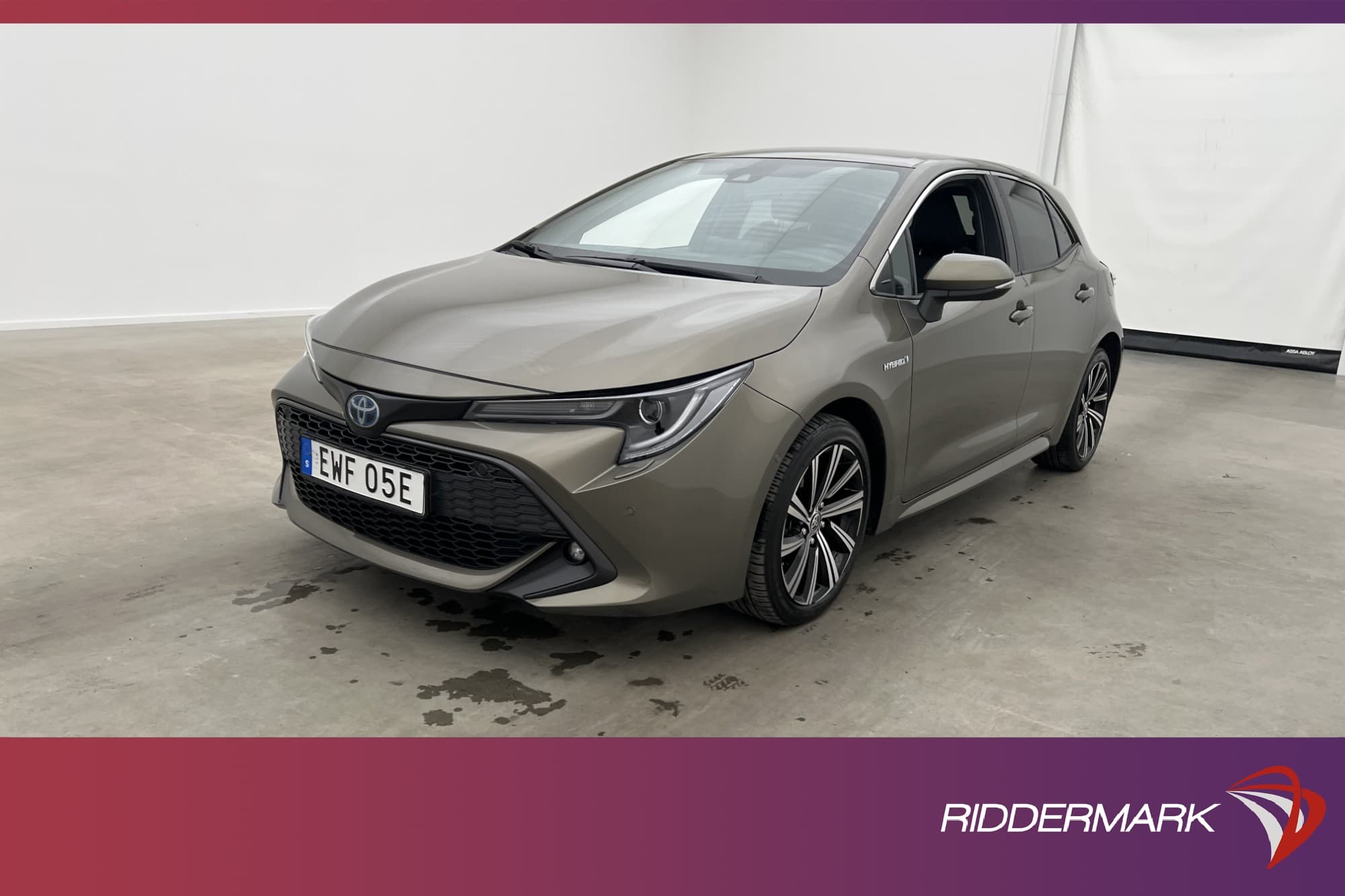 Toyota Corolla Hybrid 122hk Style Kamera Halvskinn Rattvärme