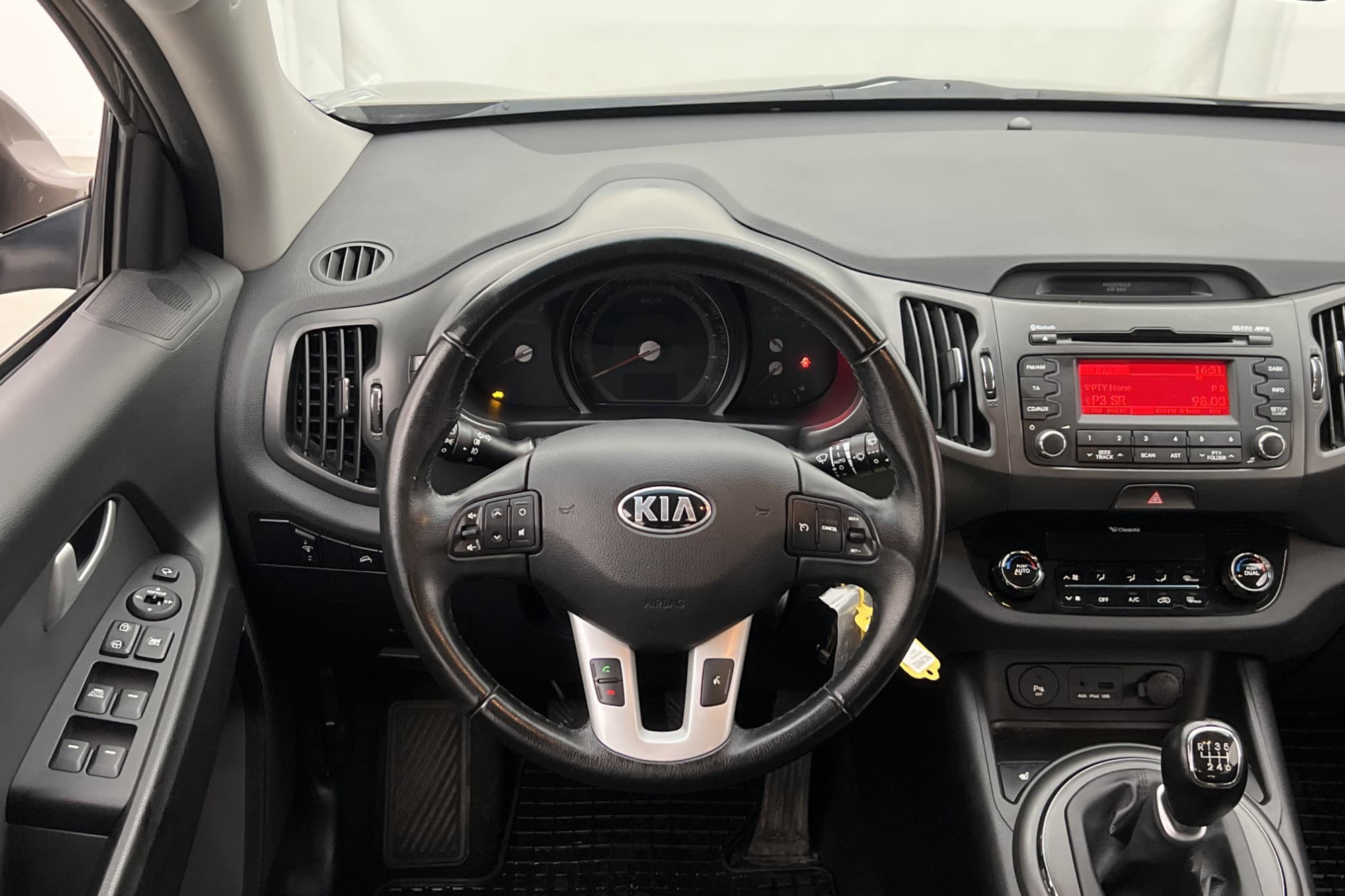Kia Sportage 1.6 GDI 135hk Comfort M-Värmare Sensorer Drag
