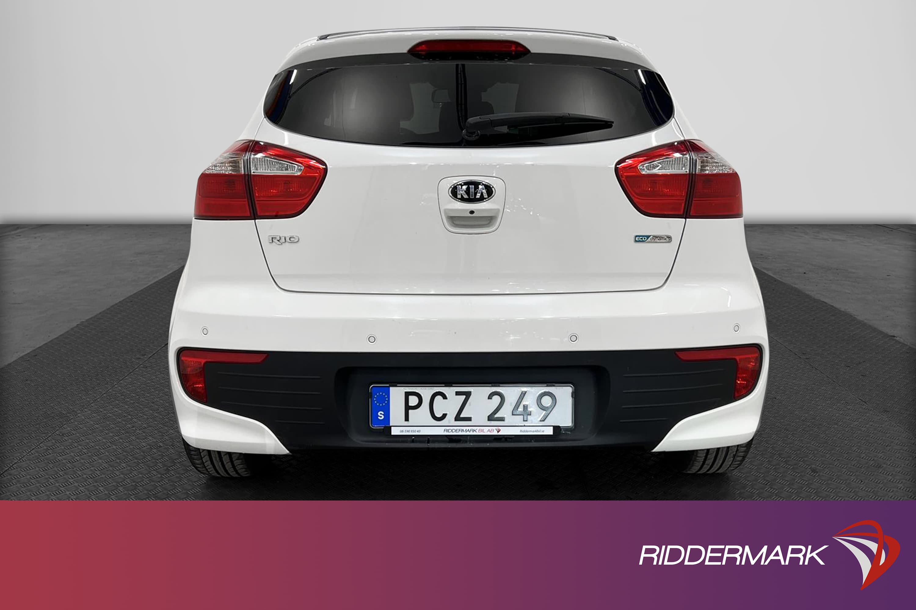 Kia Rio 1.2 84hk 2 Brukare M-värm Lågmil Nyservad B-kamera