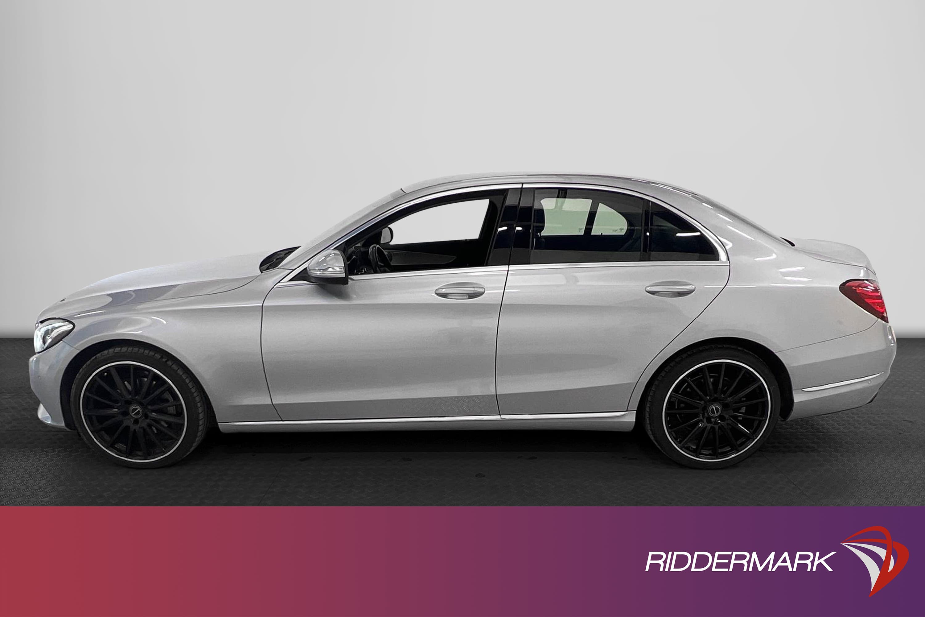 Mercedes-Benz C 220 170hk Burmester Navigation 0,43l/mil