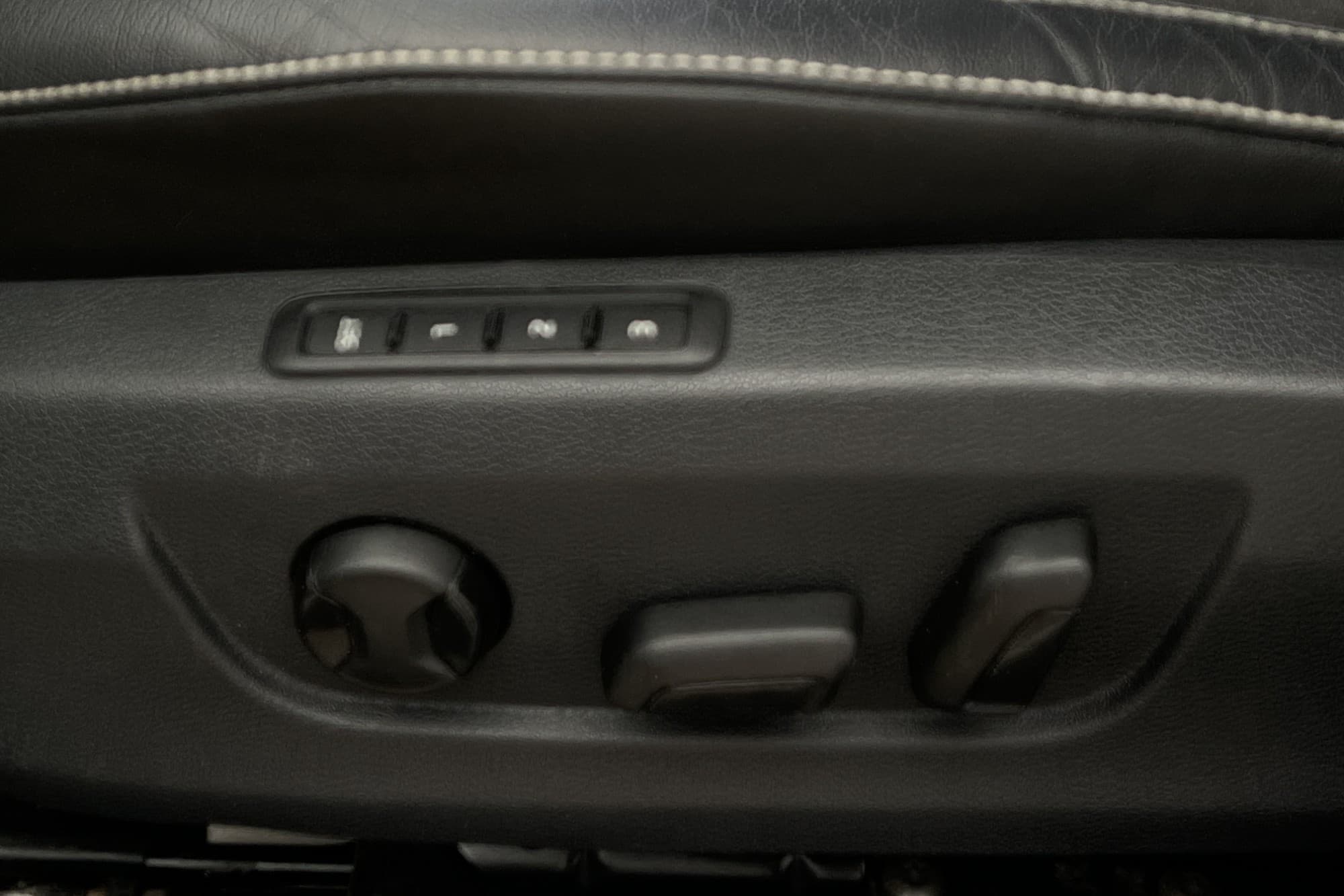 Skoda Superb iV Kombi 1.4 Plug-in Style Cockpit P-Värm Drag
