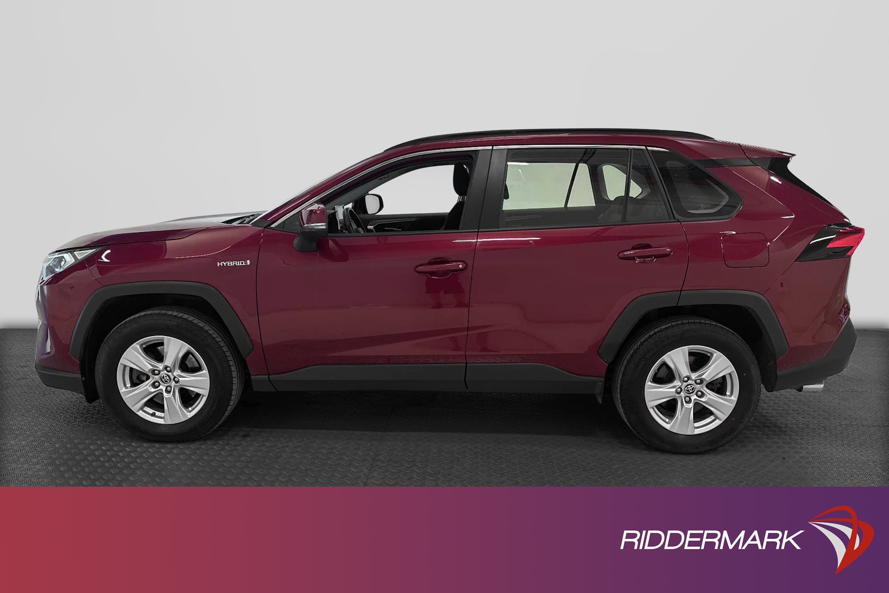 Toyota RAV4 Hybrid AWD CVT 222hk