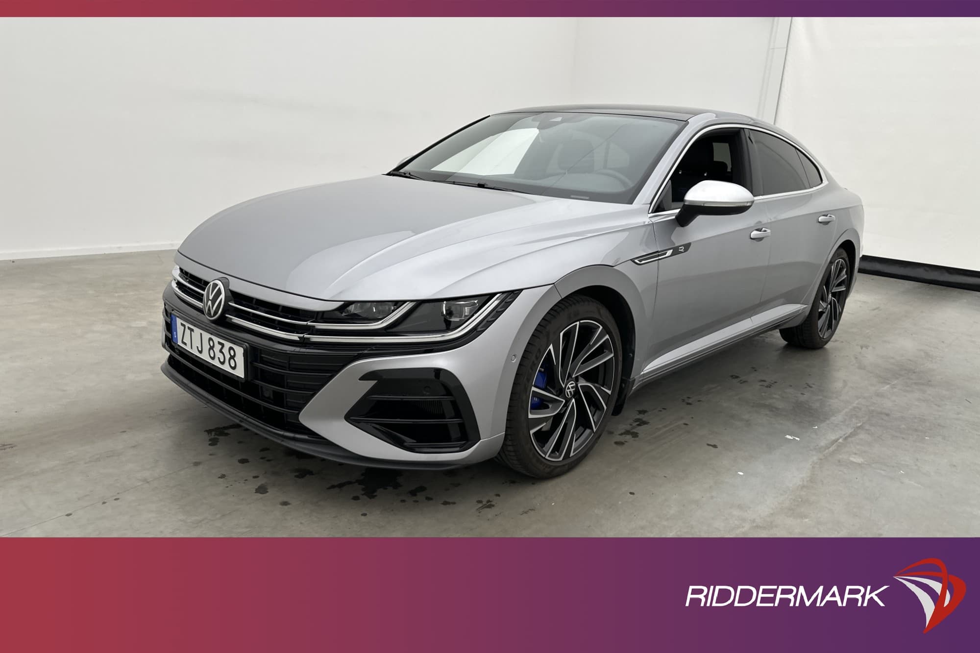 Volkswagen Arteon R 4M 320hk