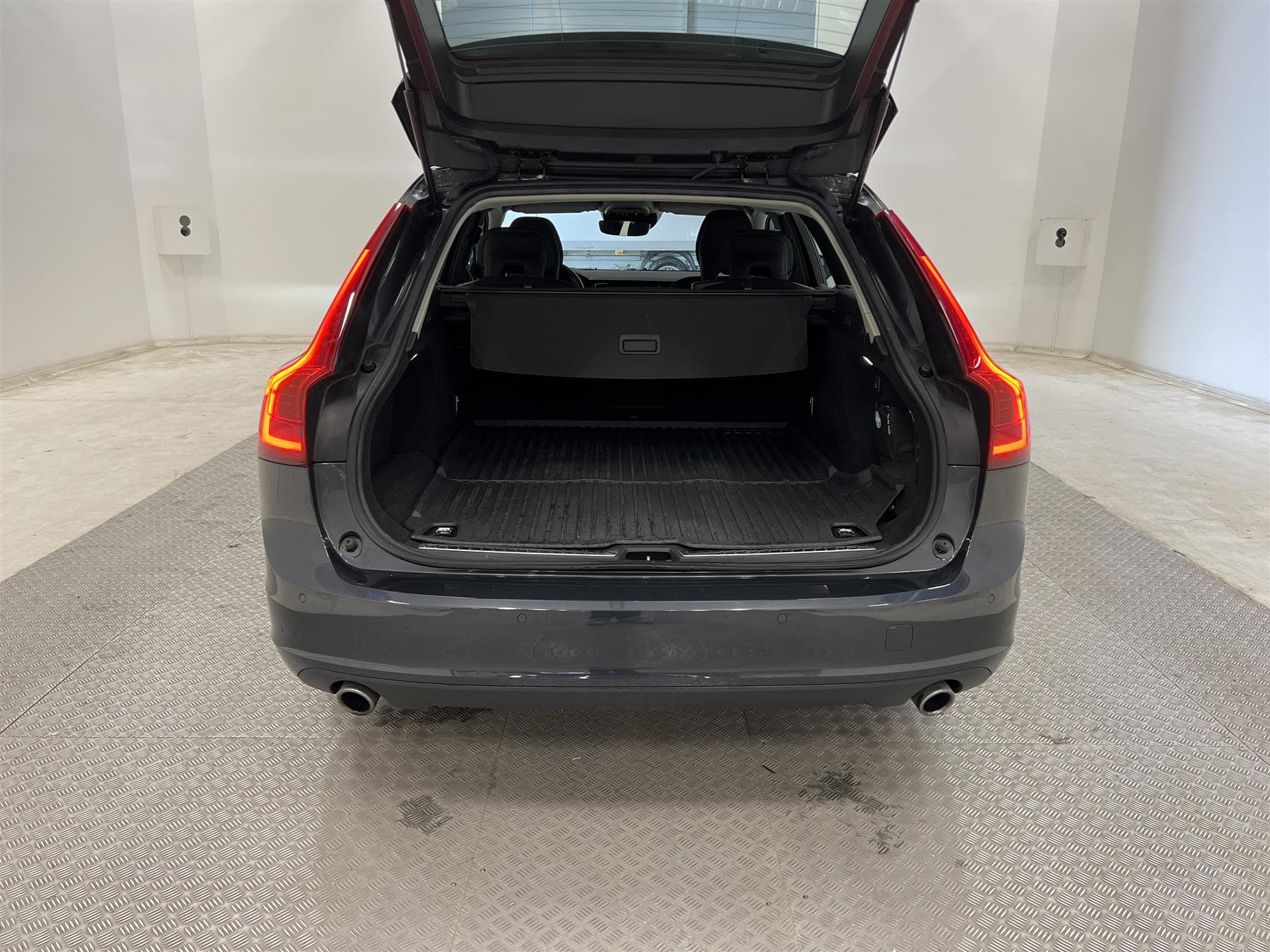 Volvo V90 T4 190hk Advanced VOC Värmare Carplay 0,74l/mil