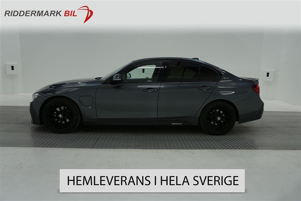 BMW 330e Sedan 252hk