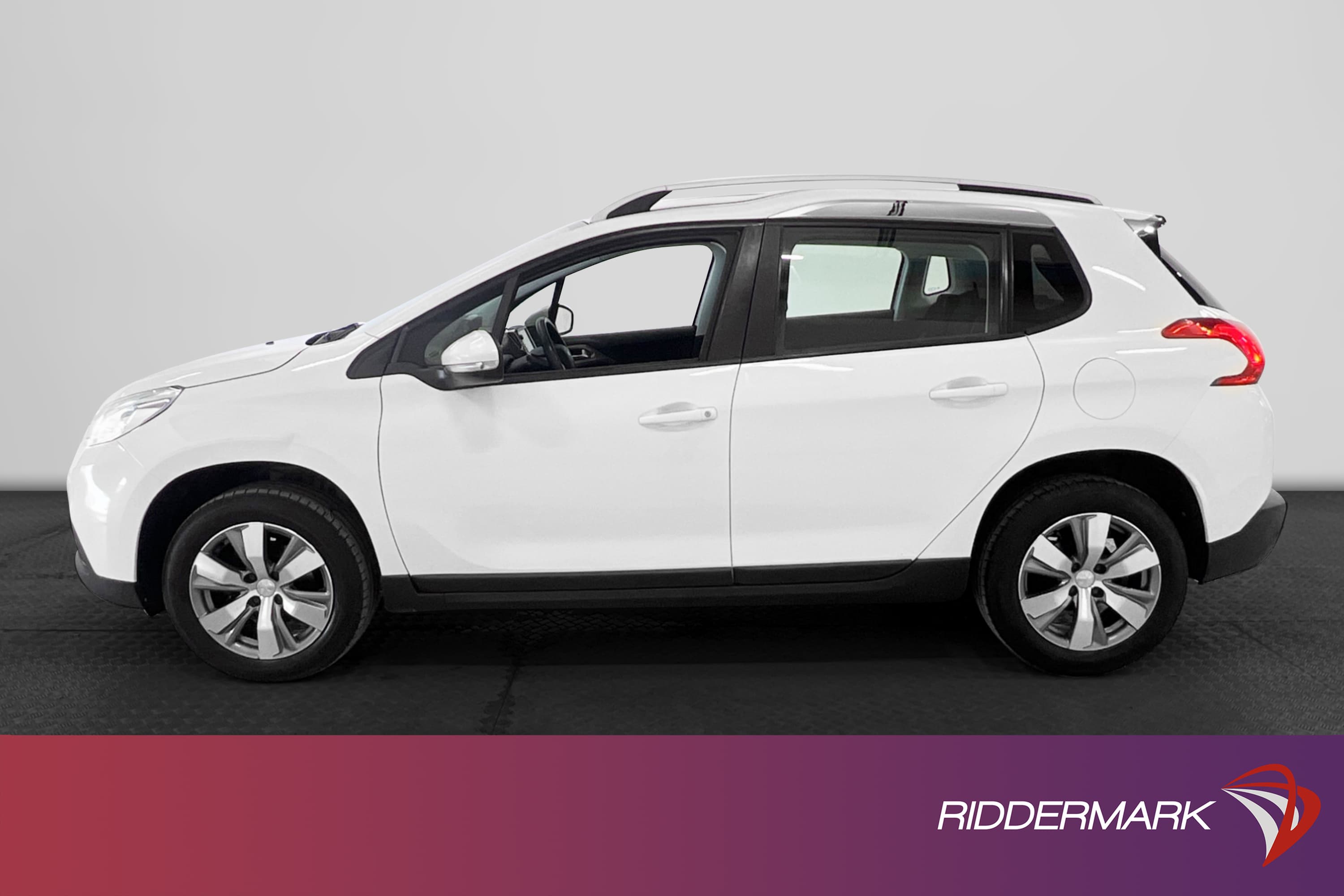Peugeot 2008 1.2 VTi 82hk