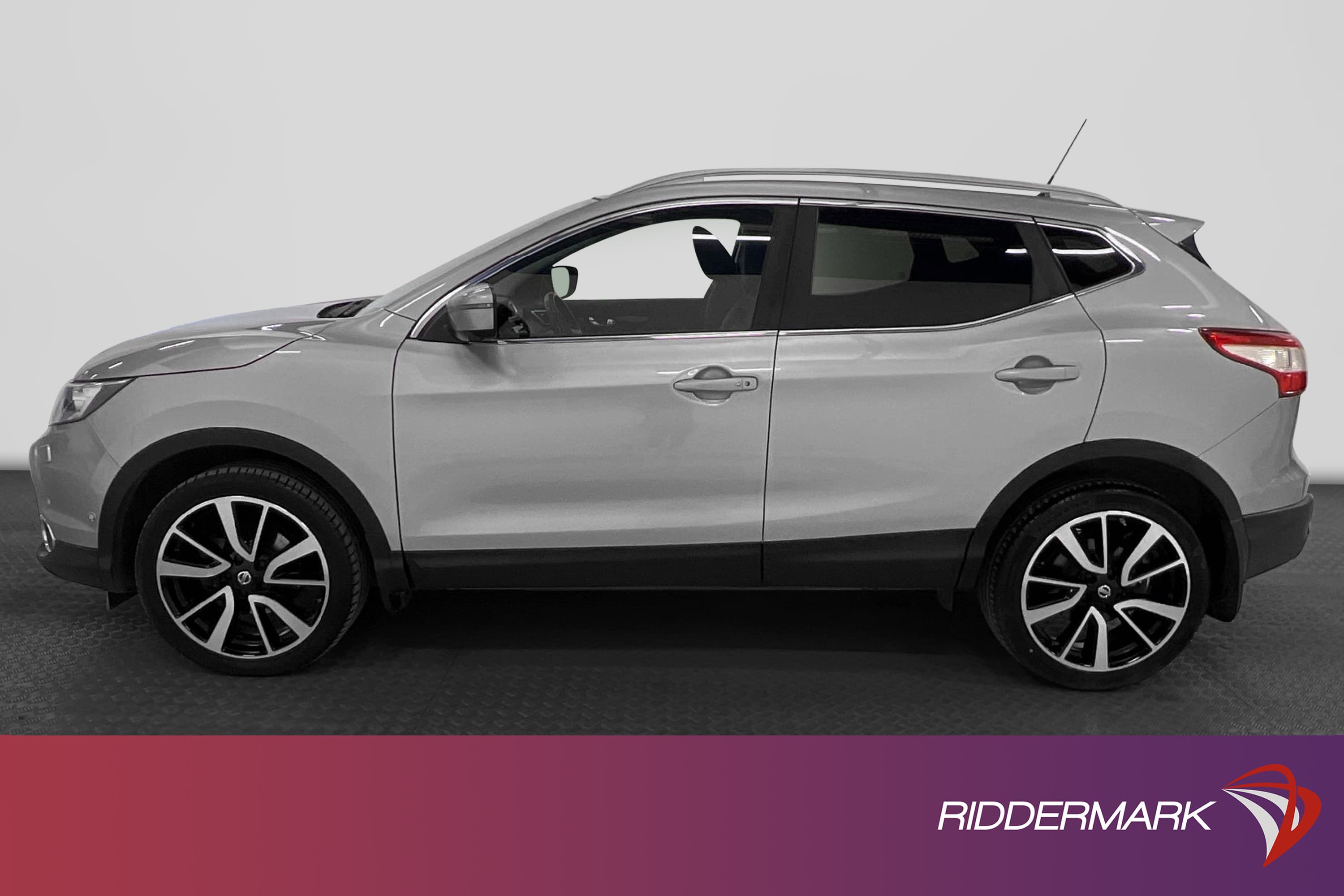 Nissan Qashqai 1.6 dCi 130hk Navi 360 Pano H-Skinn