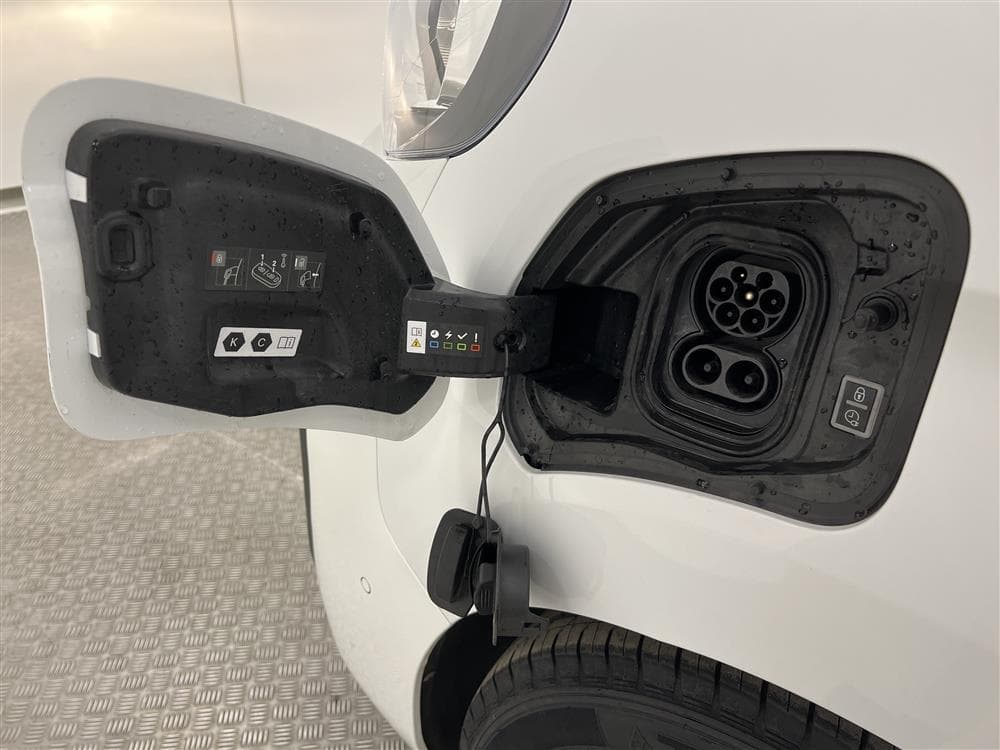 Peugeot e-Expert 50 kWh 136hk Navi B-Kamera Pro+ Moms  