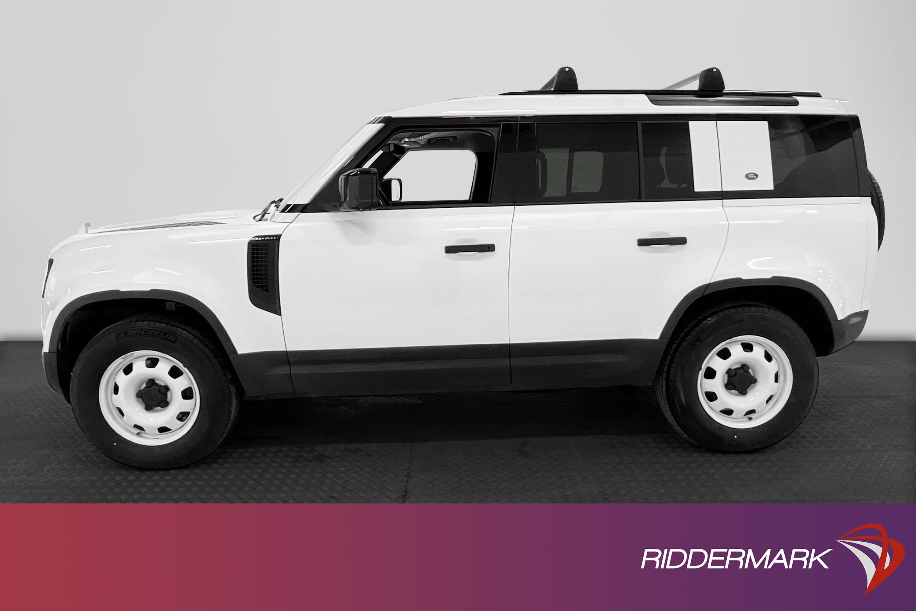 Land Rover Defender 110 D200 Kampanj! Pano D-värm 360°K Moms