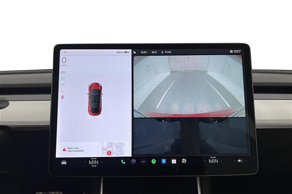 Tesla Model 3 Performance AWD 510hk Svensksåldinteriör