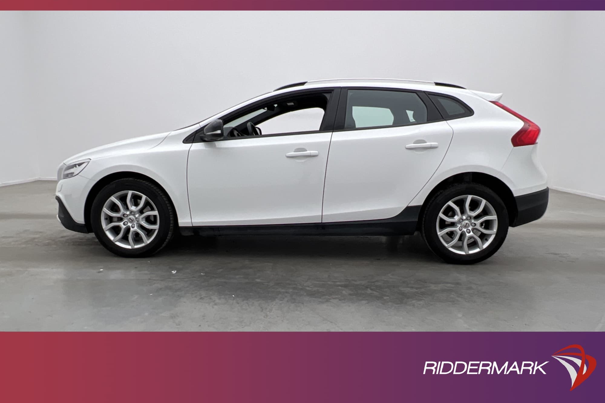 Volvo V40 Cross Country D4 190hk Momentum D-Värmare VOC