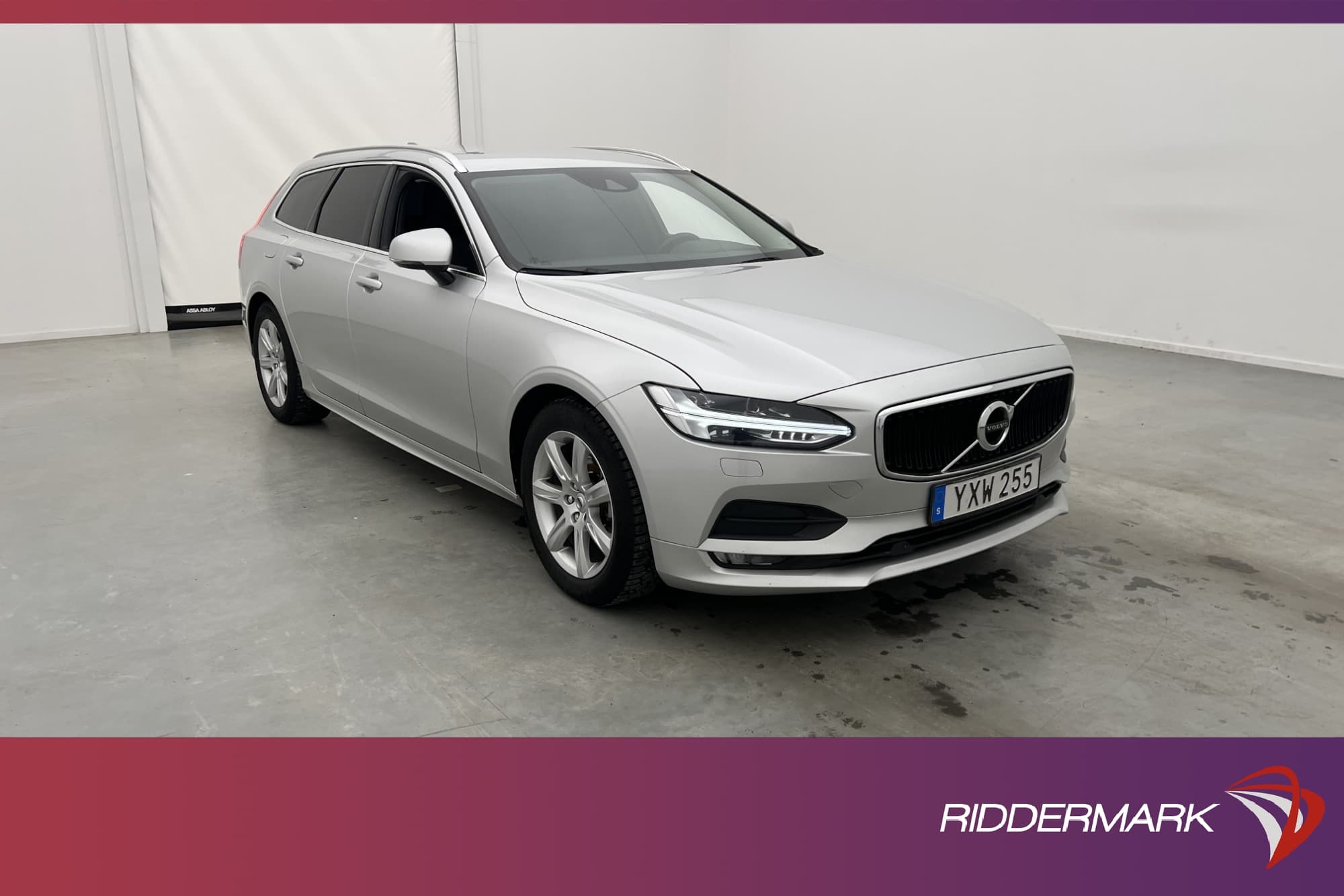 Volvo V90 D4 190hk AWD Momentum VOC D-Värmare 0,53l/mil