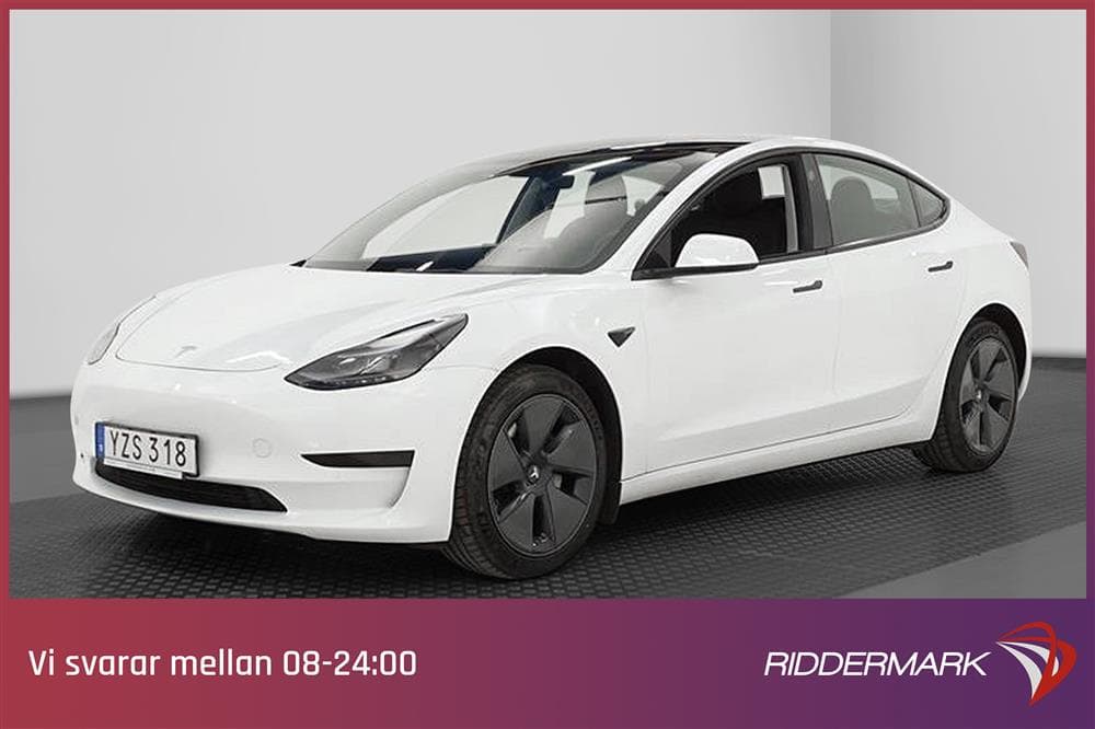 Tesla Model 3 Standard Range Plus 258hk Svensksåld Autopilotexteriör