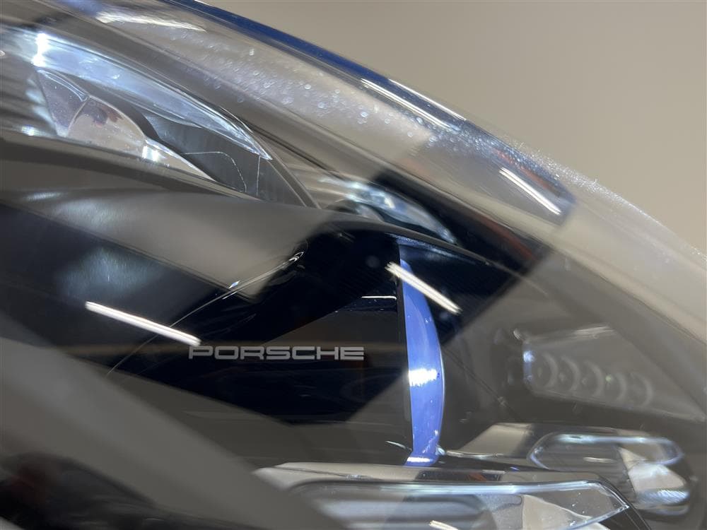 Porsche Panamera Turbo S E-Hybrid 680hk Kolfiber Pano Burmes