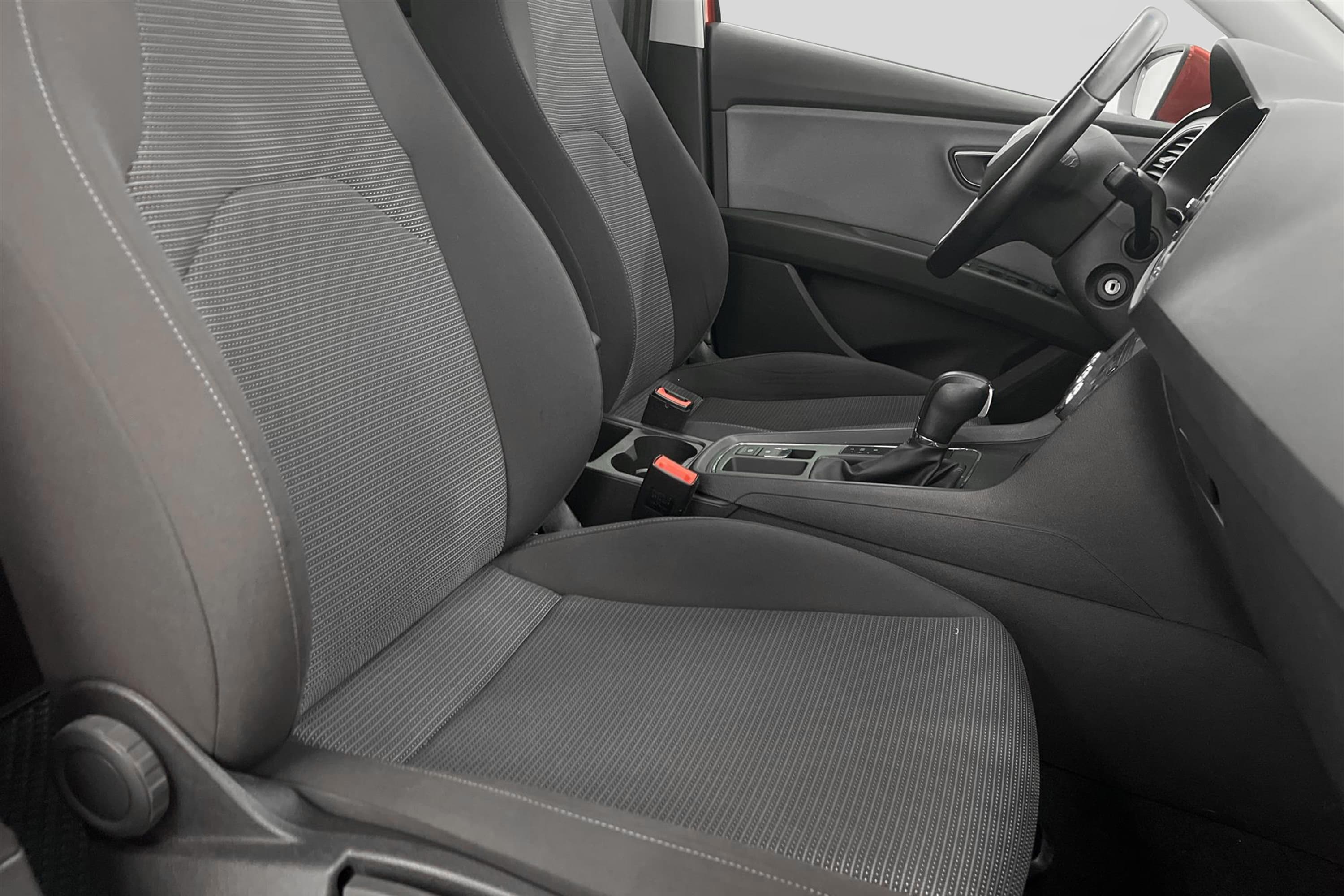 SEAT Leon 1.2 TSI 110hk Kamera Navi Drag Välservad 0,48l/mil