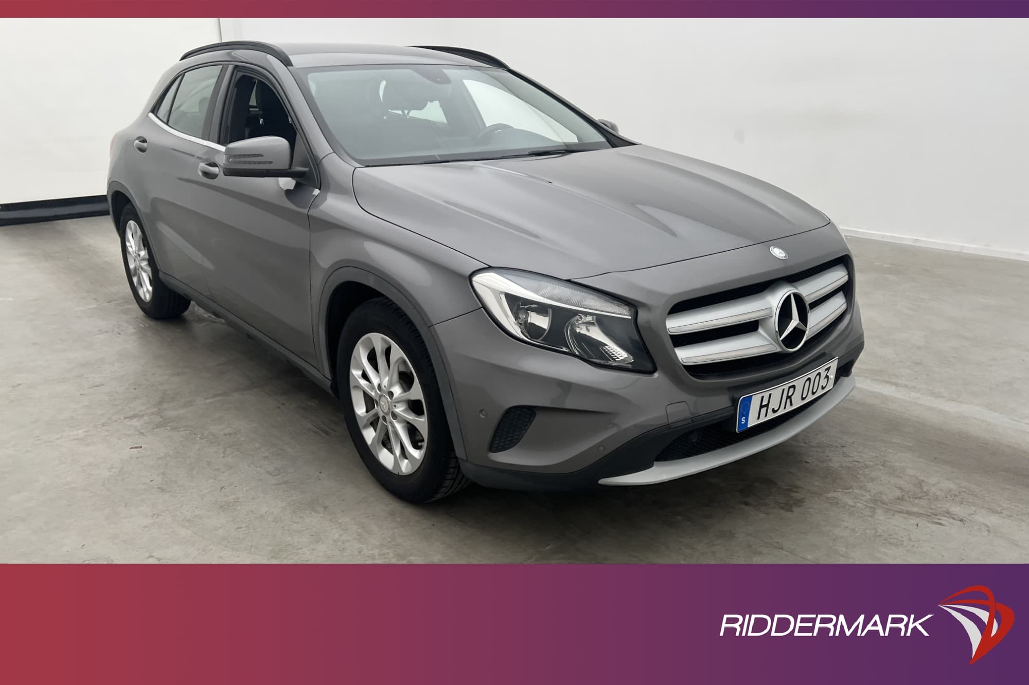 Mercedes-Benz GLA 200 156hk