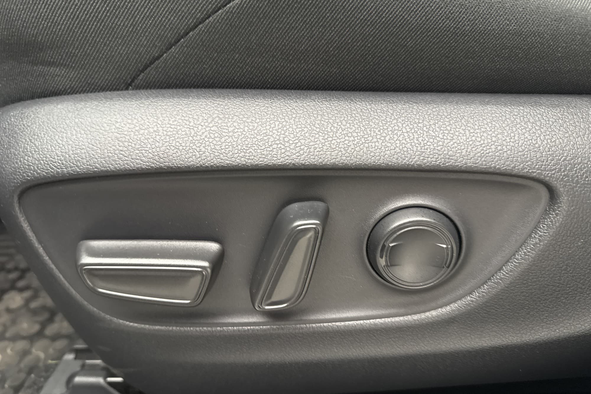 Toyota RAV4 Plug-In Hybrid 306hk AWD Active Kamera MOMS