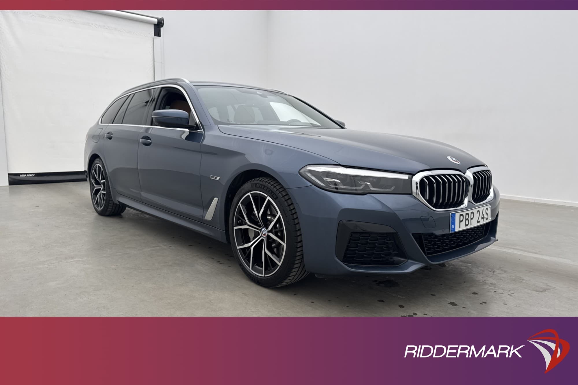 BMW 530e xDrive Touring M Sport Pano 360° CarPlay Skinn Drag