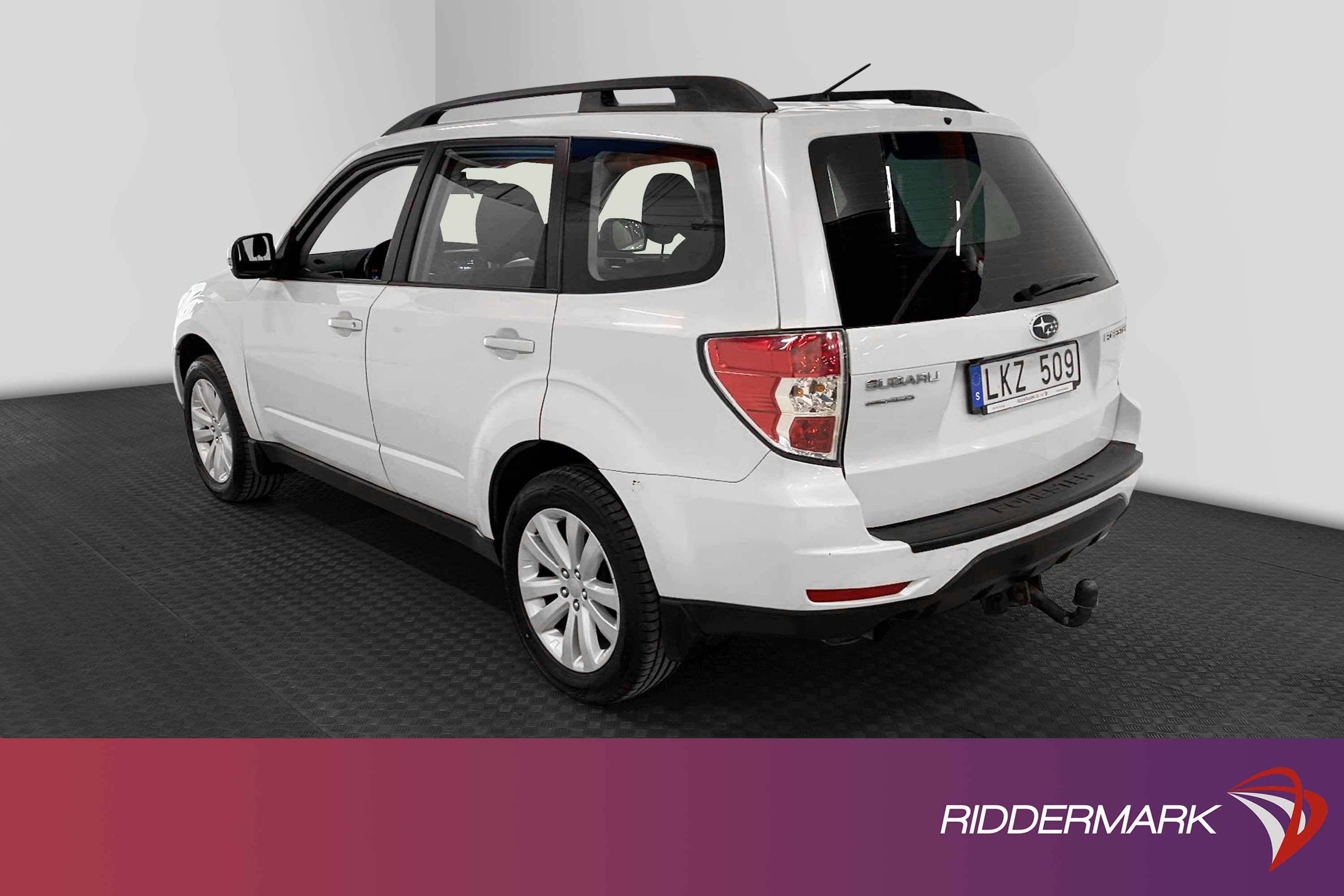 Subaru Forester 2.0 X 150hk 4WD Backkamera Drag Nyservad