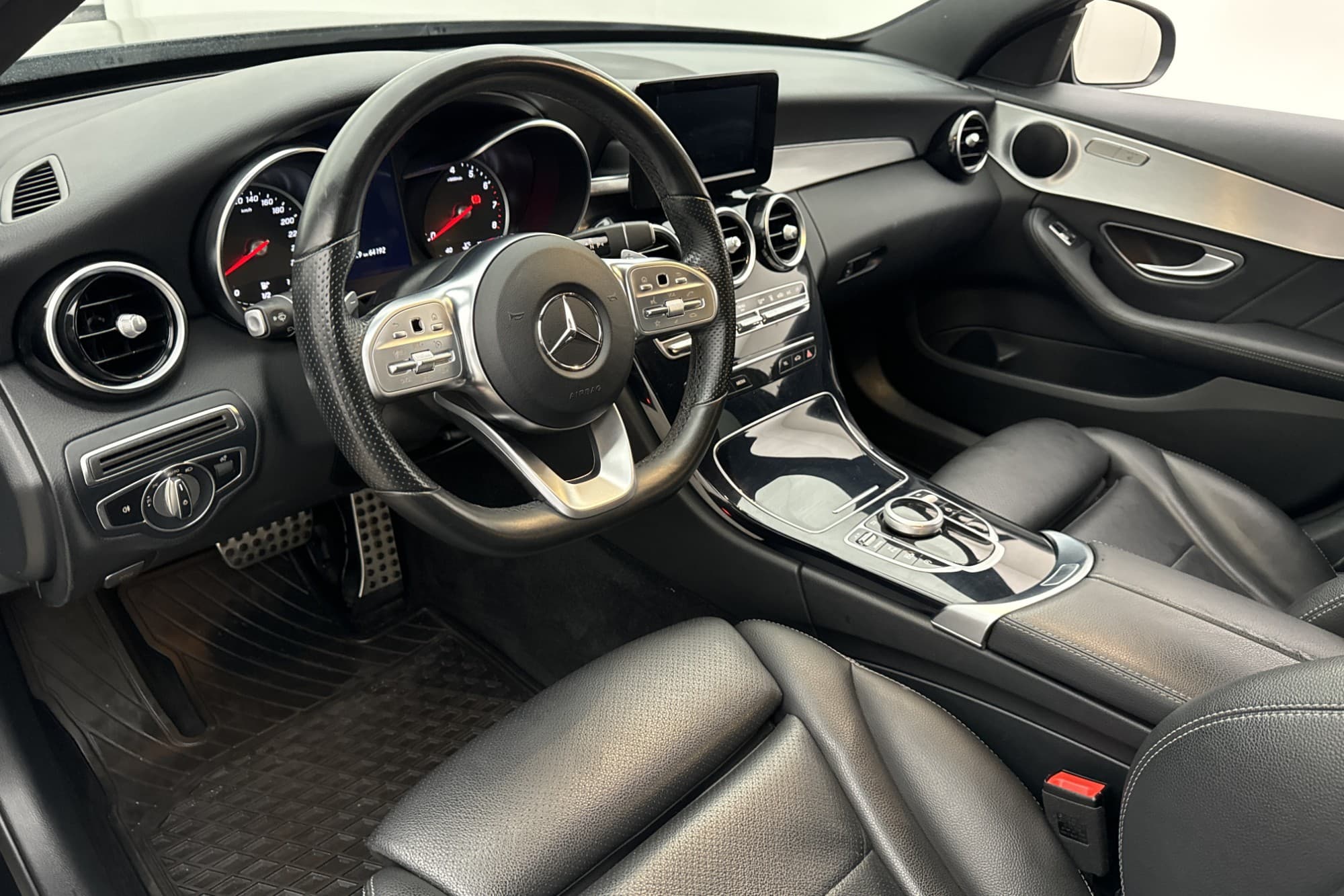 Mercedes-Benz C 400 4MATIC 333hk AMG P-Värmare Skinn Kamera