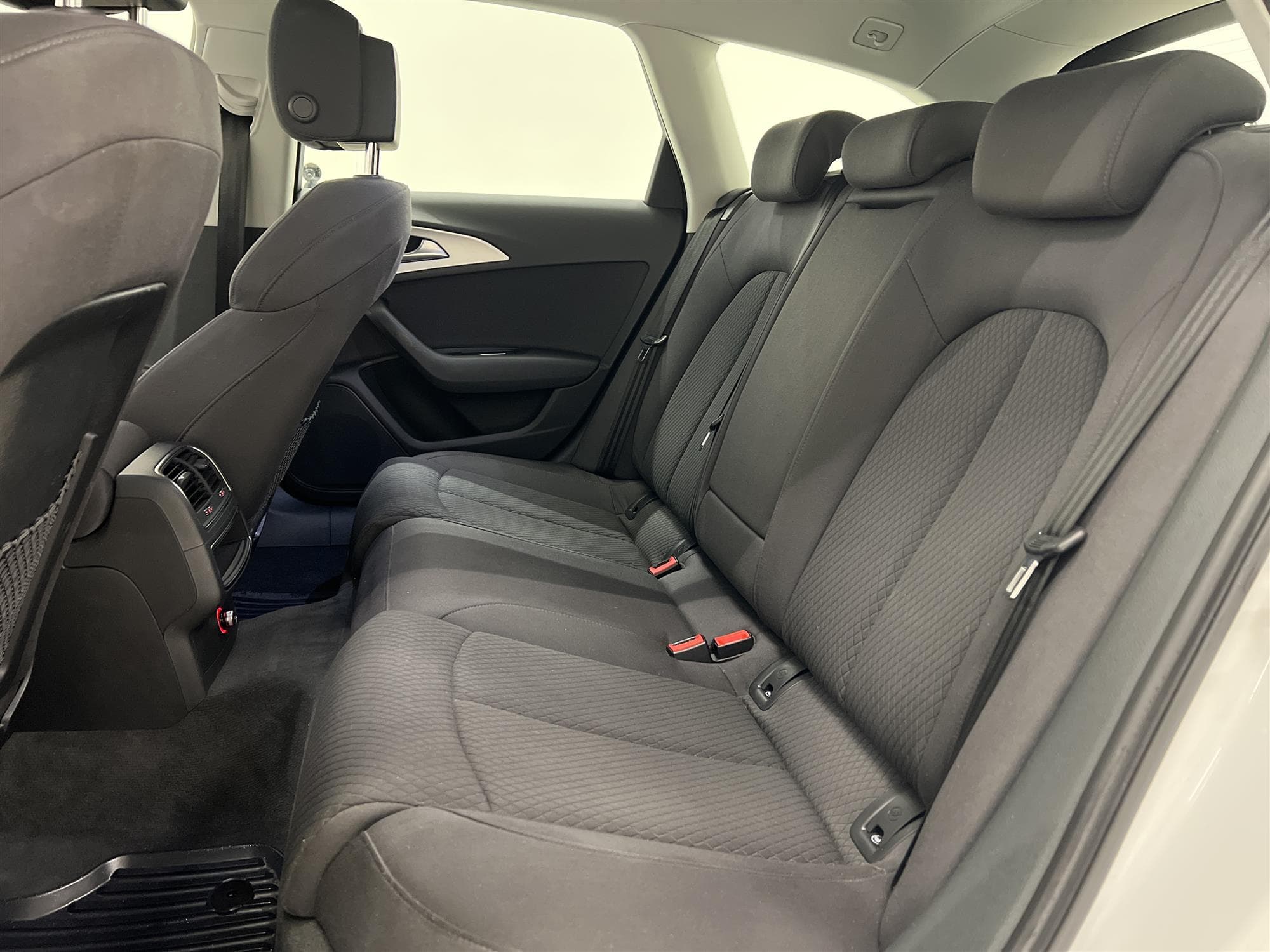 Audi A6  2.0 TDI Quattro 190hk  D-Värm Drag Navi 0,52L/mil